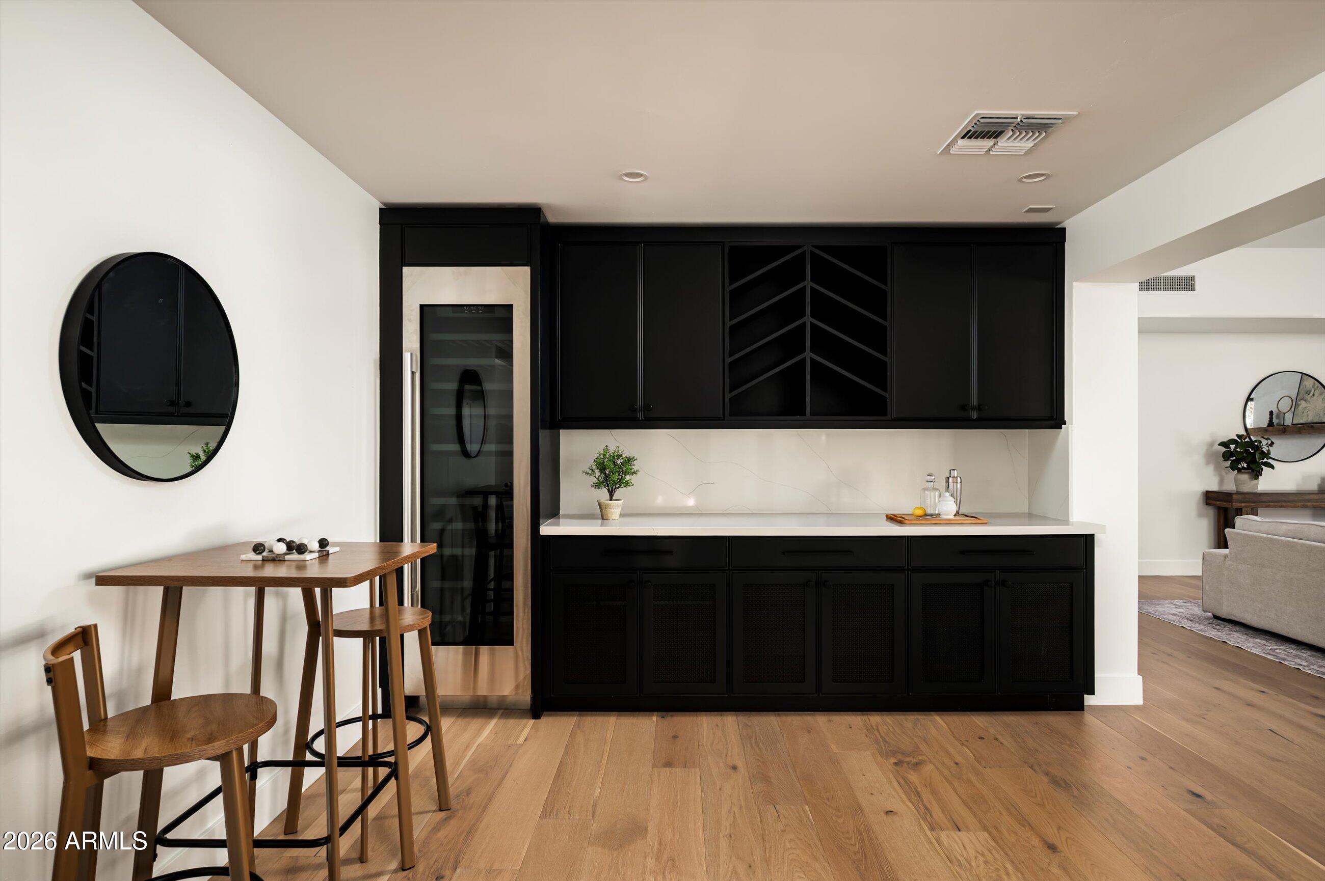 3612 E PIERSON Street