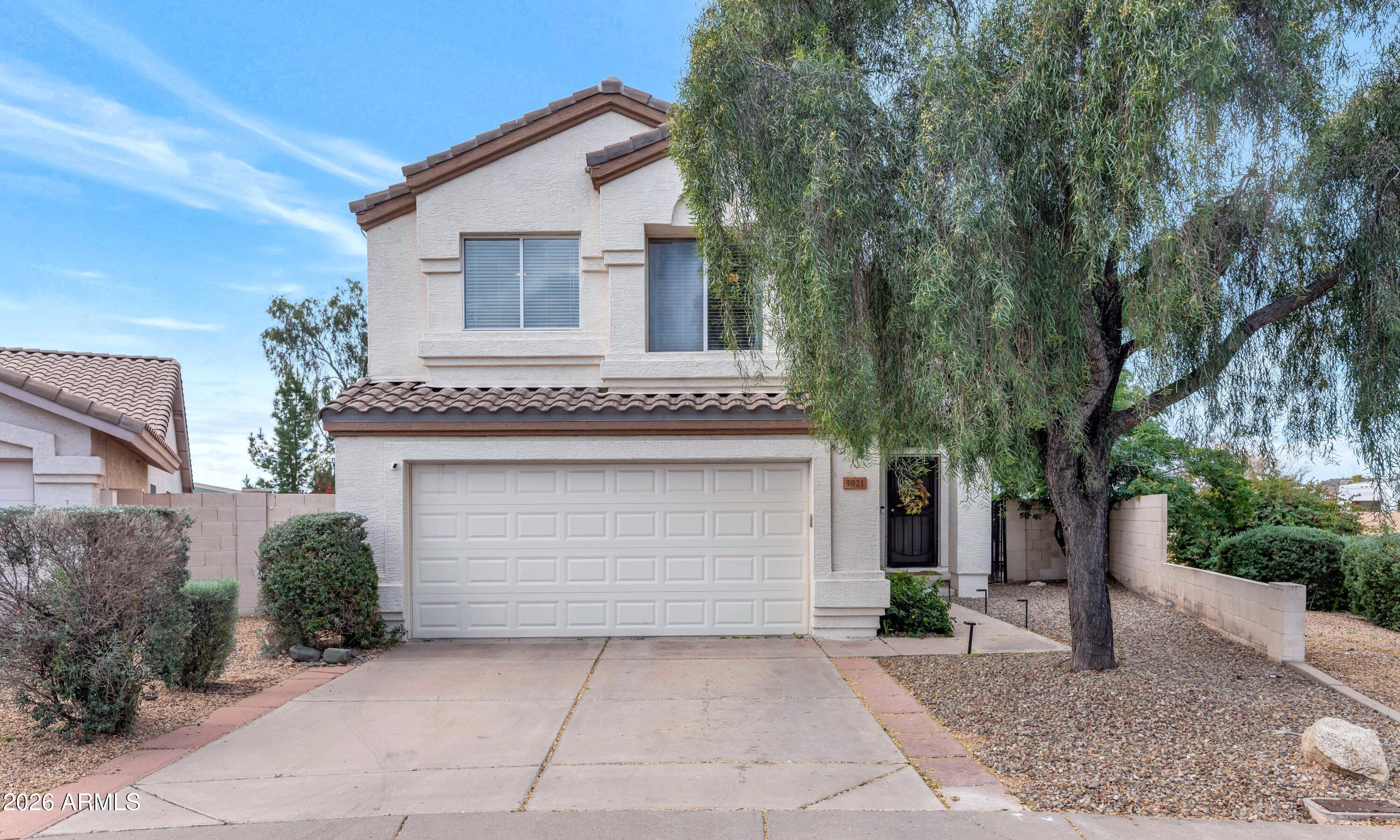 3021 E WAHALLA Lane