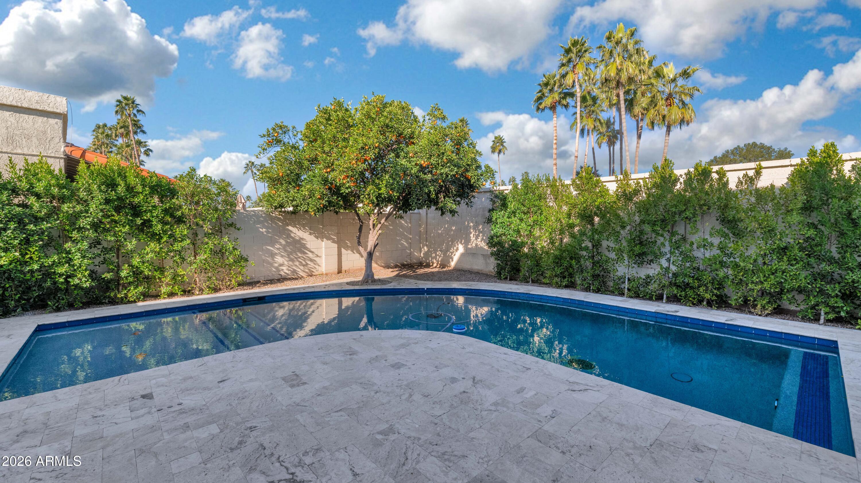 8462 E SAN BERNARDO Drive