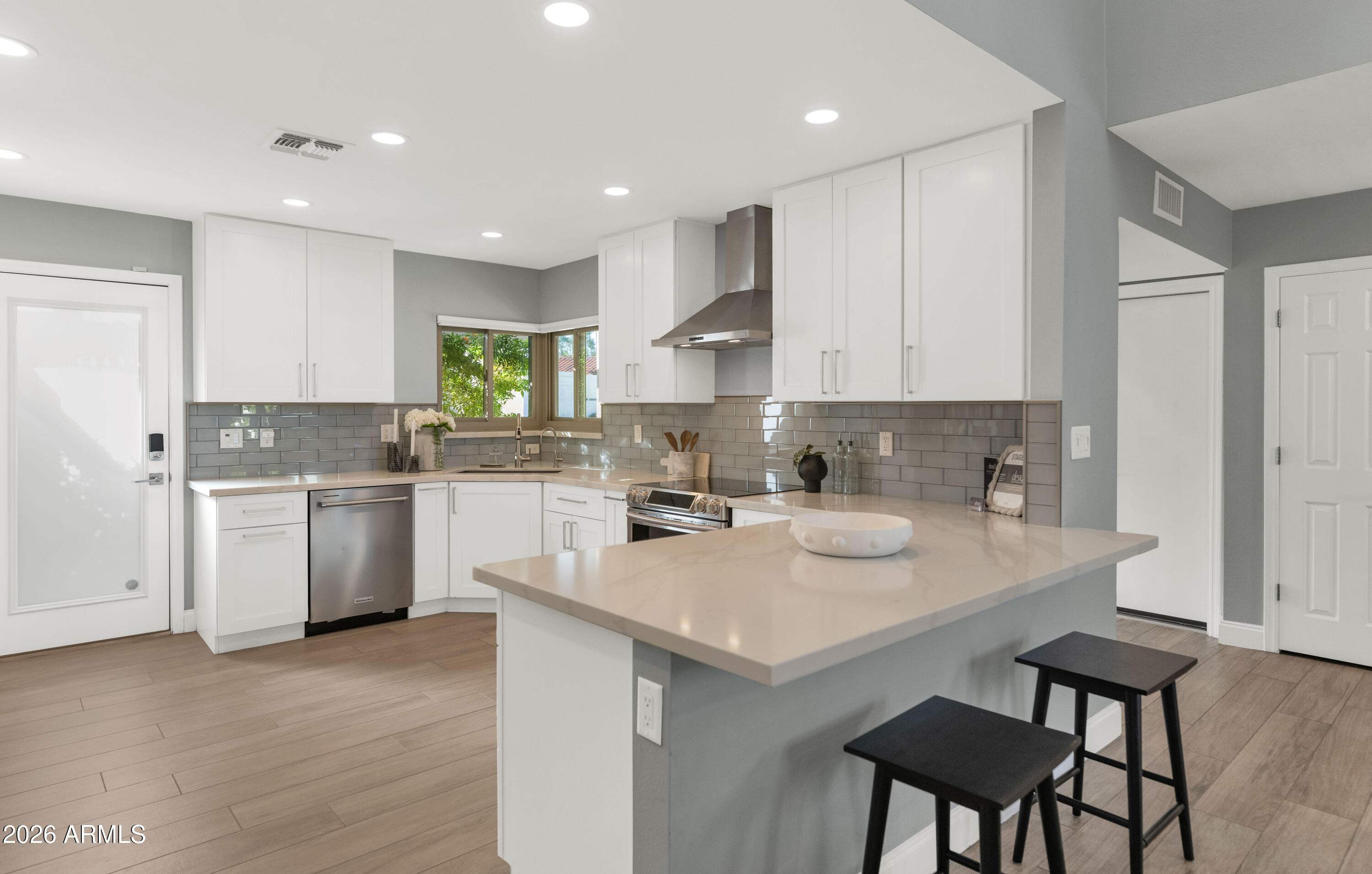 8462 E SAN BERNARDO Drive