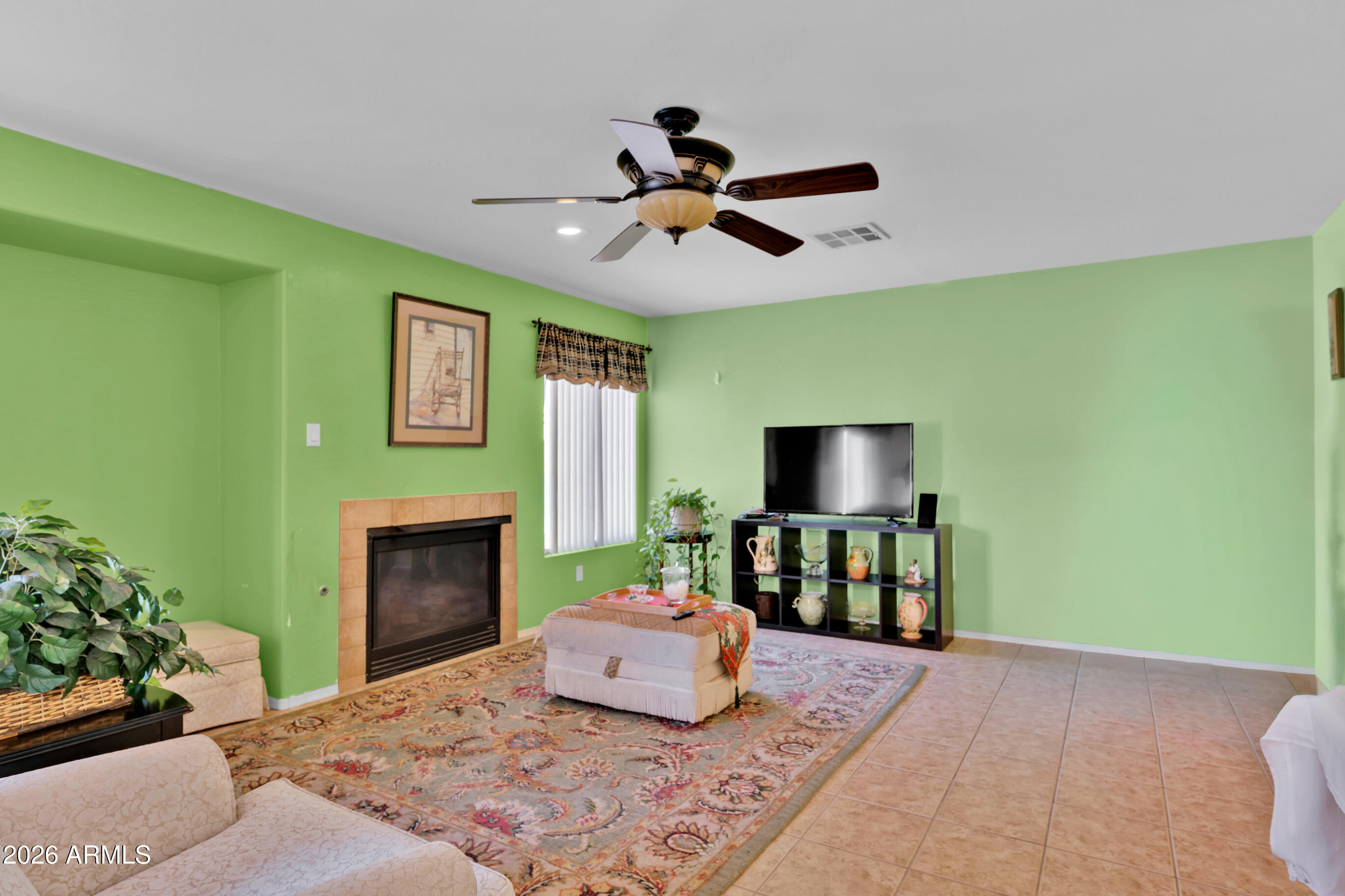 5010 W Gwen Street