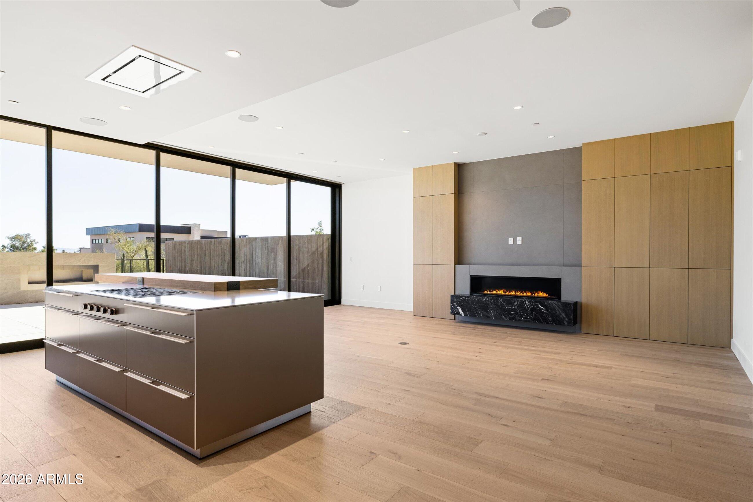 4849 N Camelback Ridge Road B104