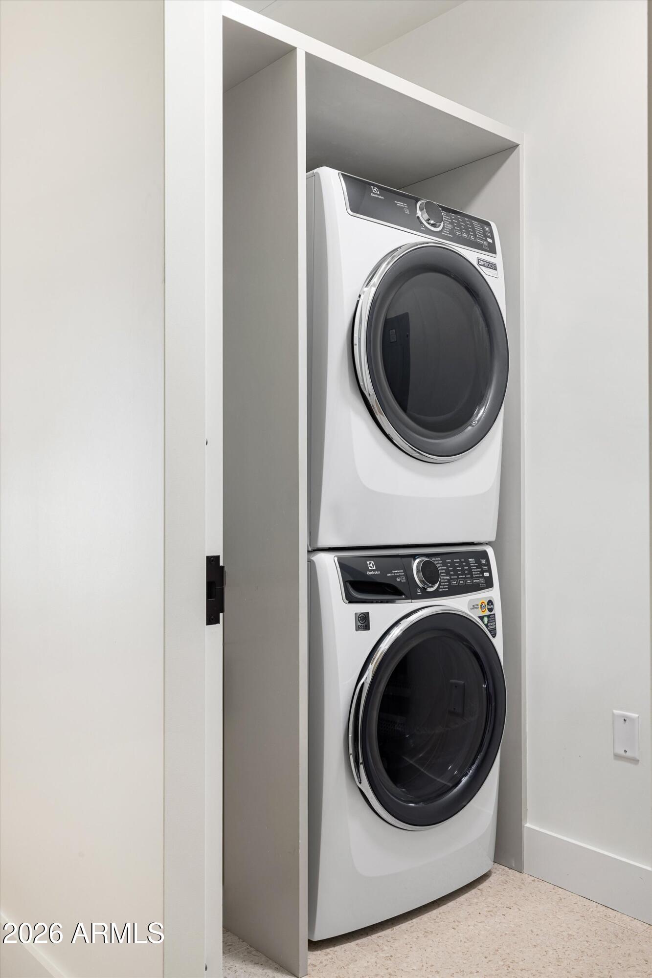 4849 N Camelback Ridge Road B104