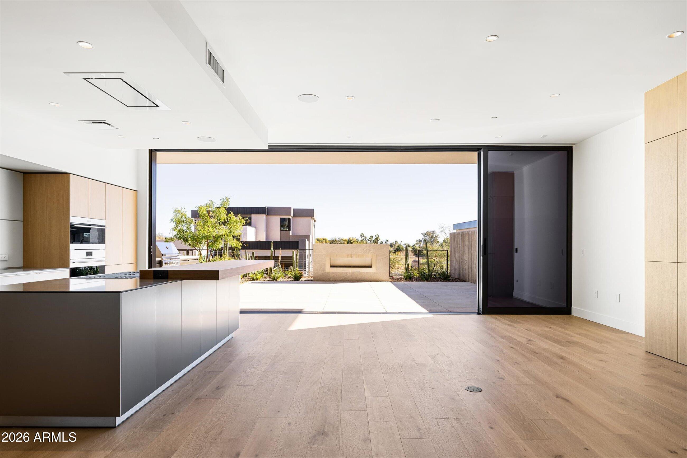 4849 N Camelback Ridge Road B104