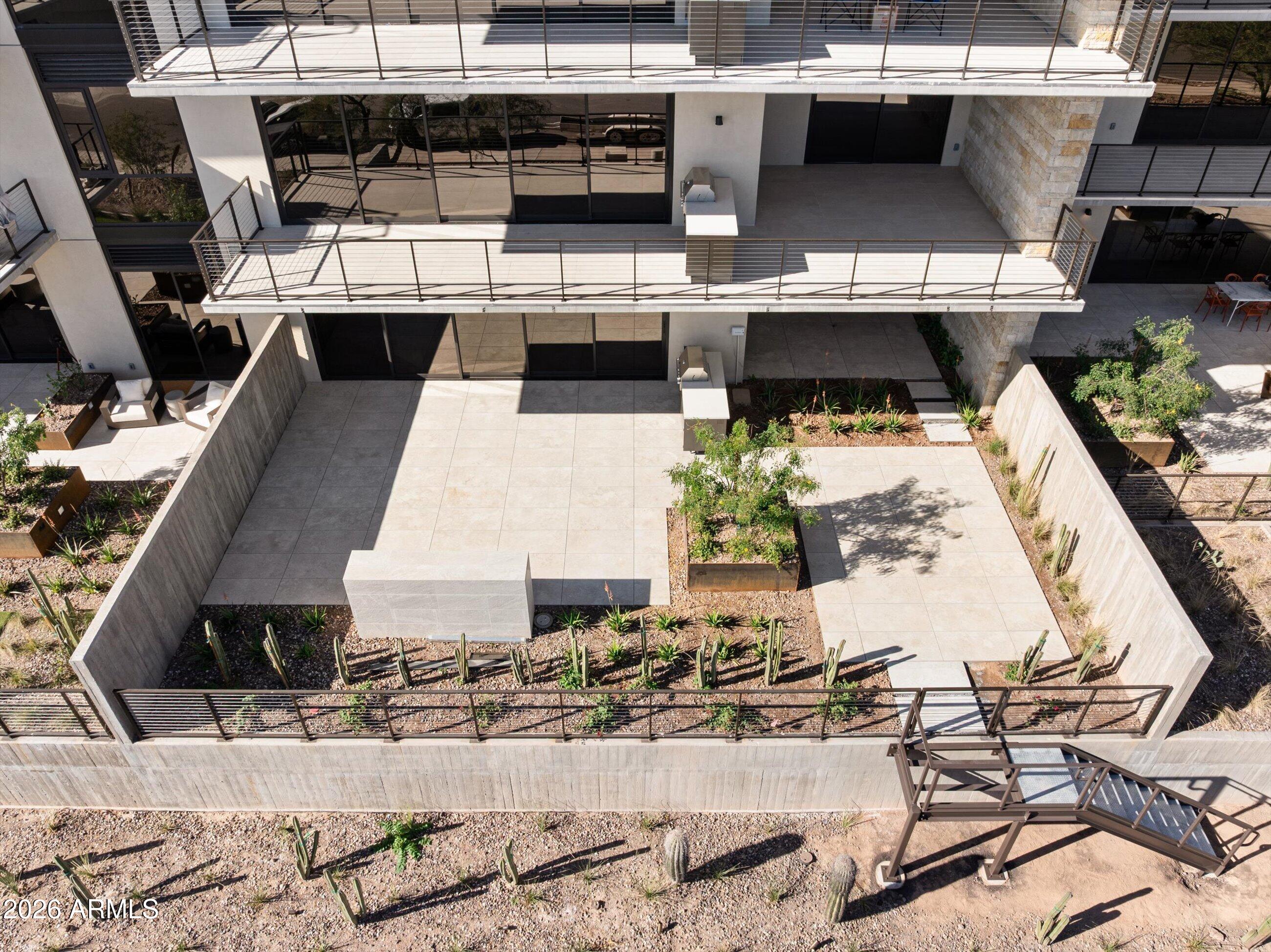 4849 N Camelback Ridge Road B104