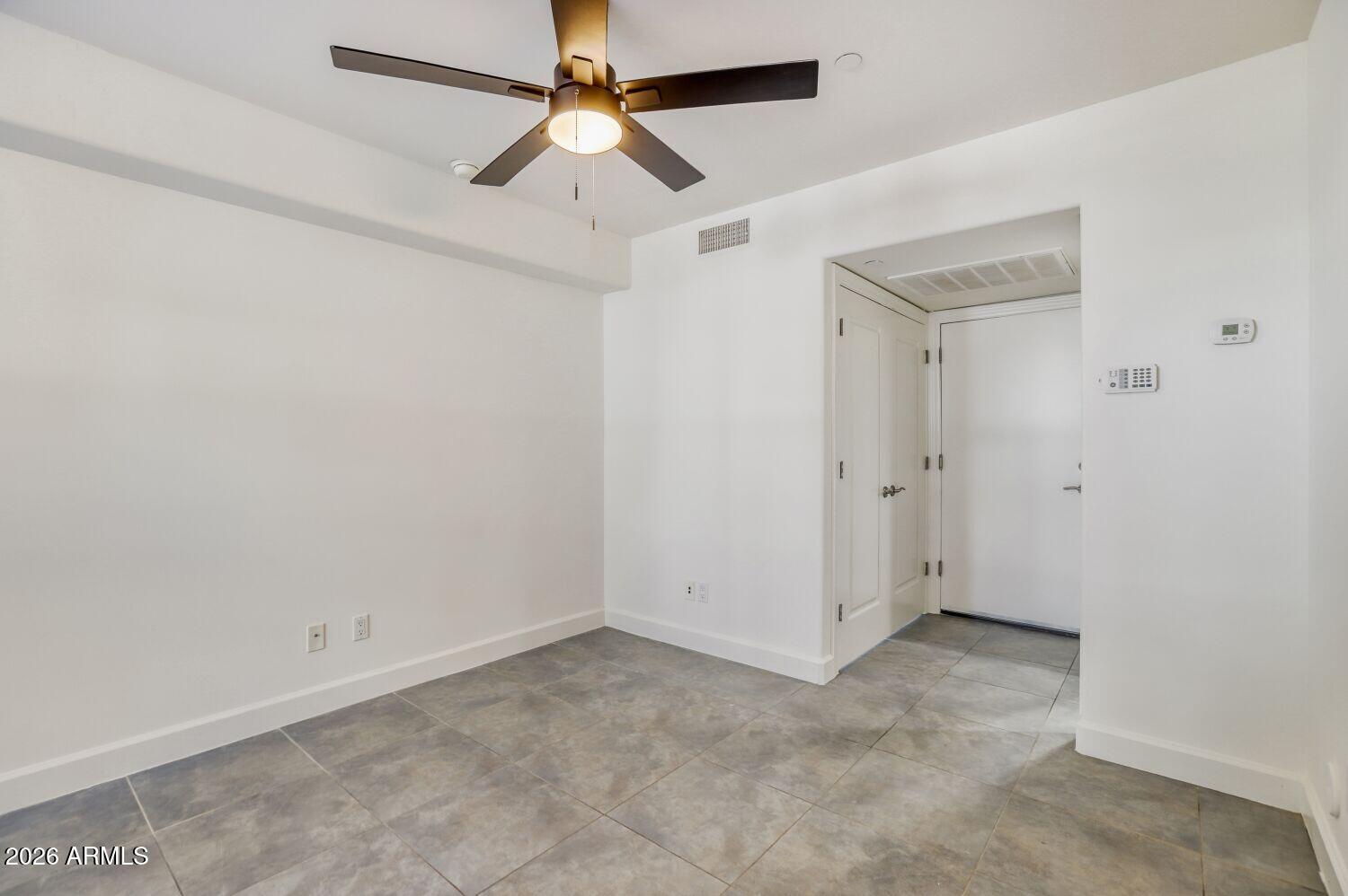 577 S ROOSEVELT Street