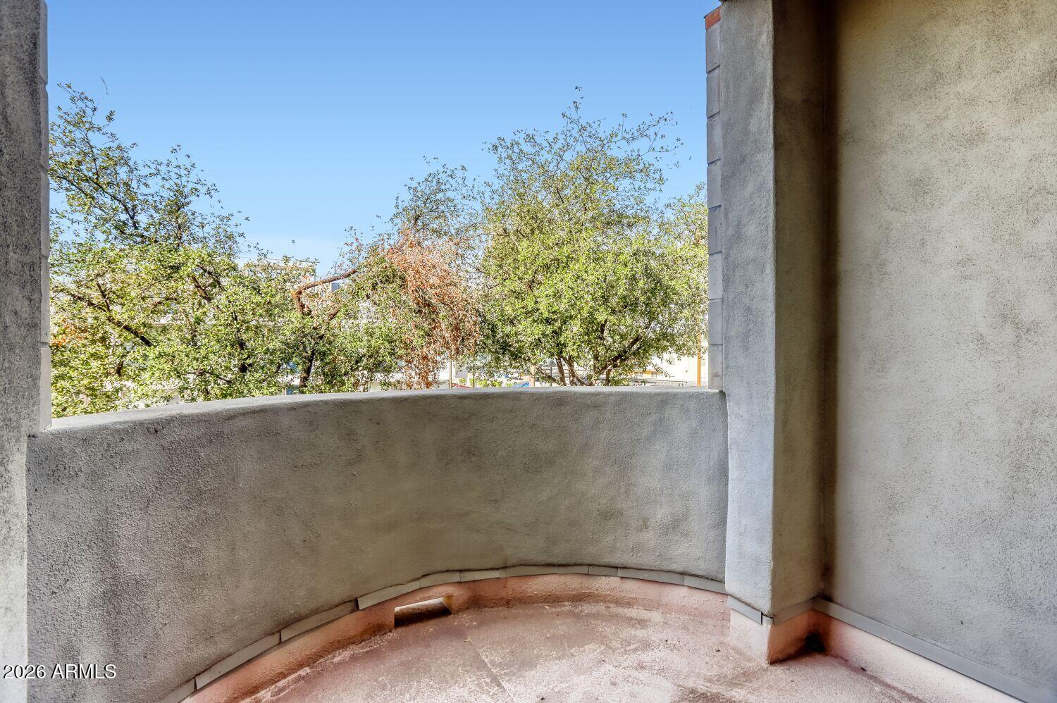 577 S ROOSEVELT Street