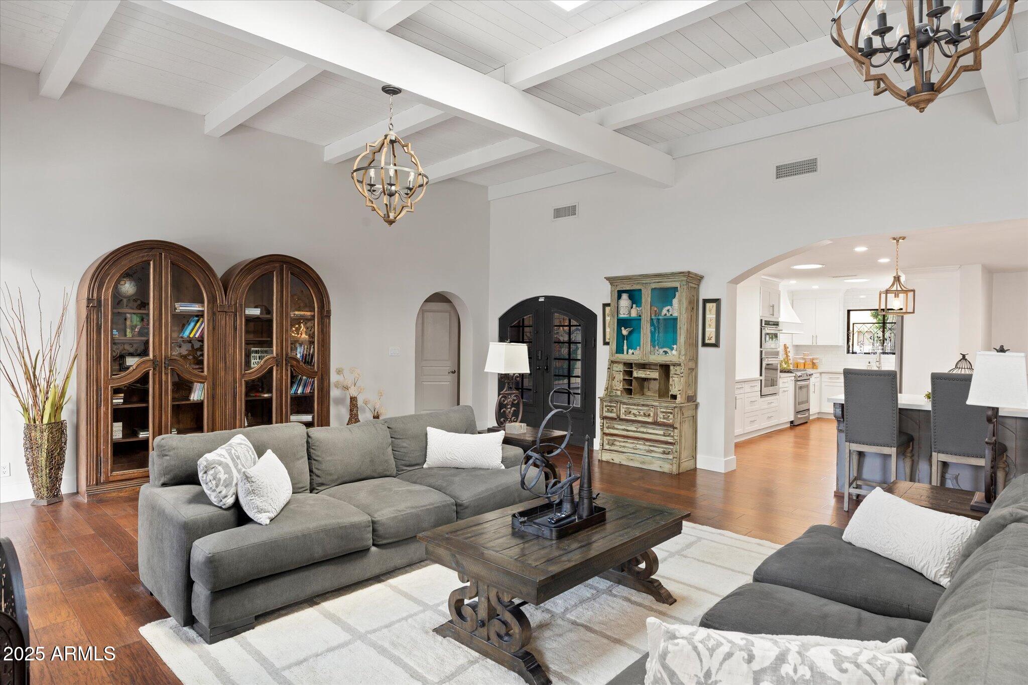 6333 N SCOTTSDALE Road Unit: 5