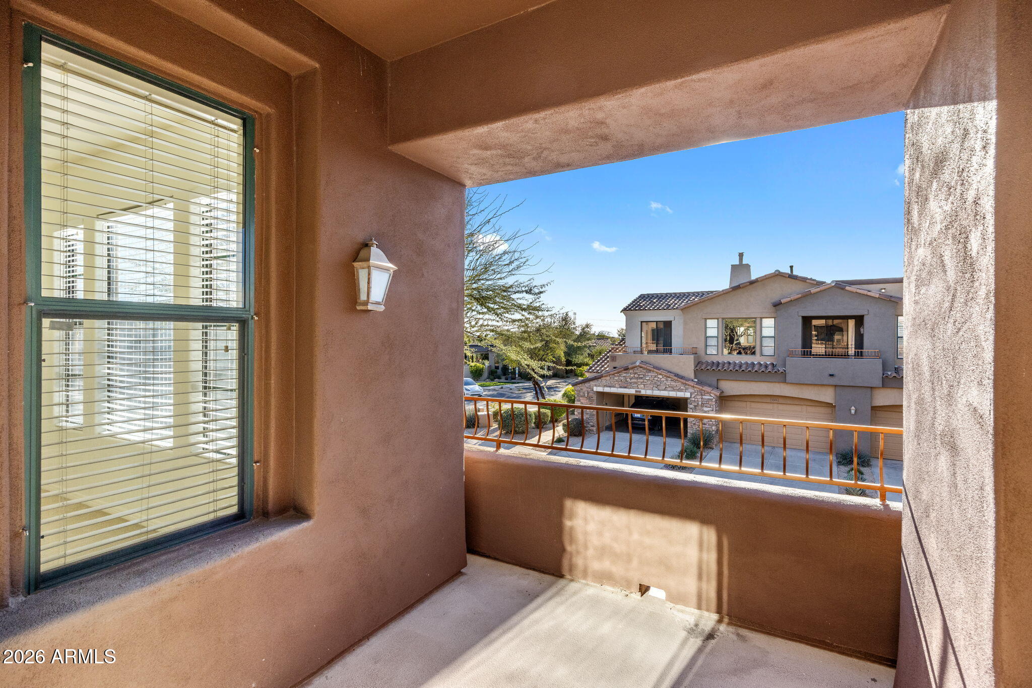 19550 N GRAYHAWK Drive 2011