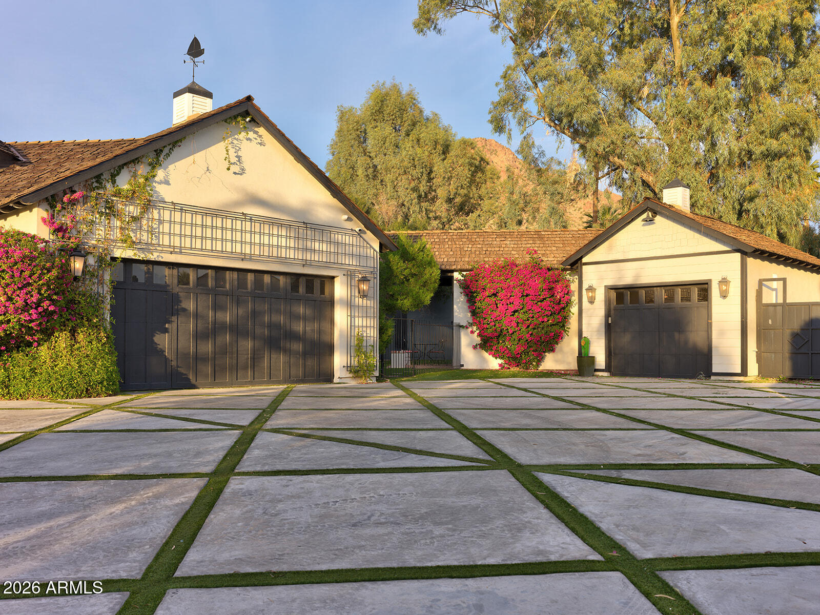 4732 N DROMEDARY Road