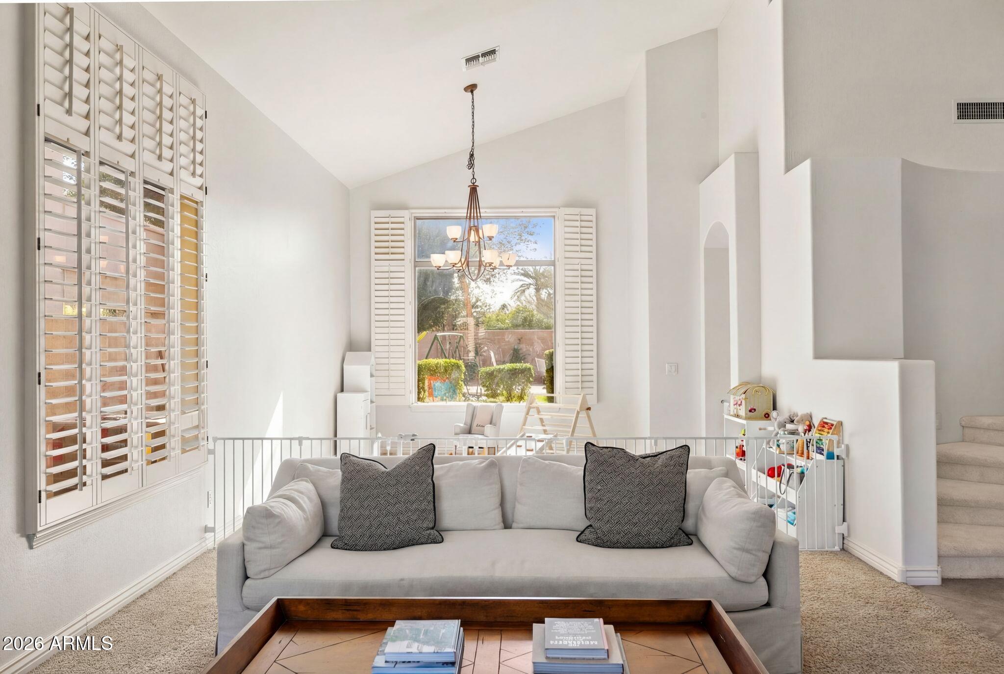 1631 W PRESCOTT Drive