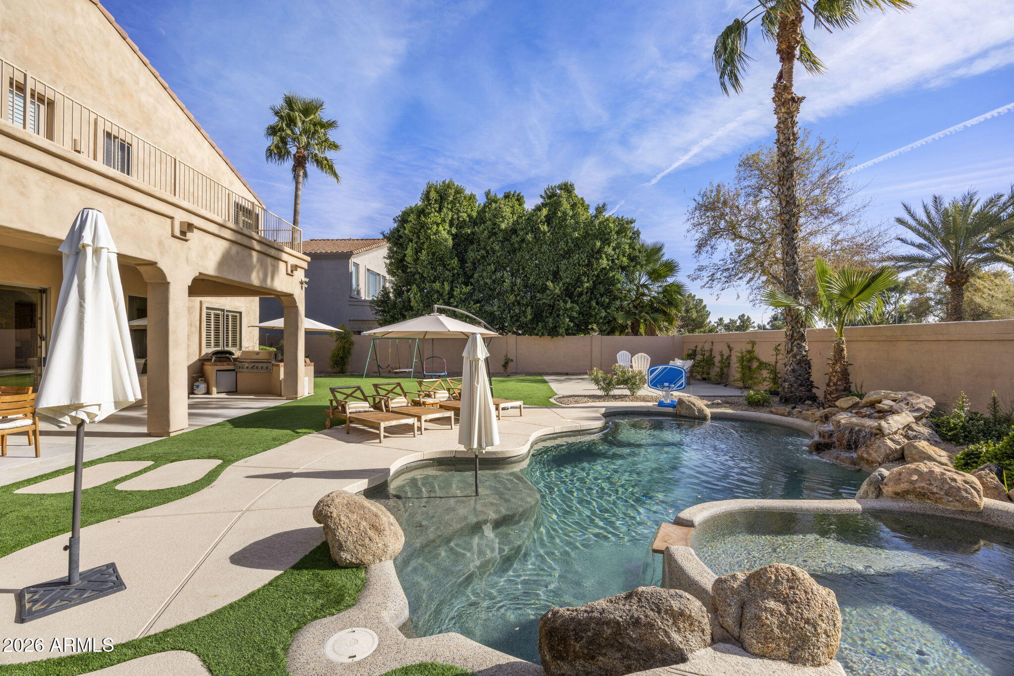 1631 W PRESCOTT Drive