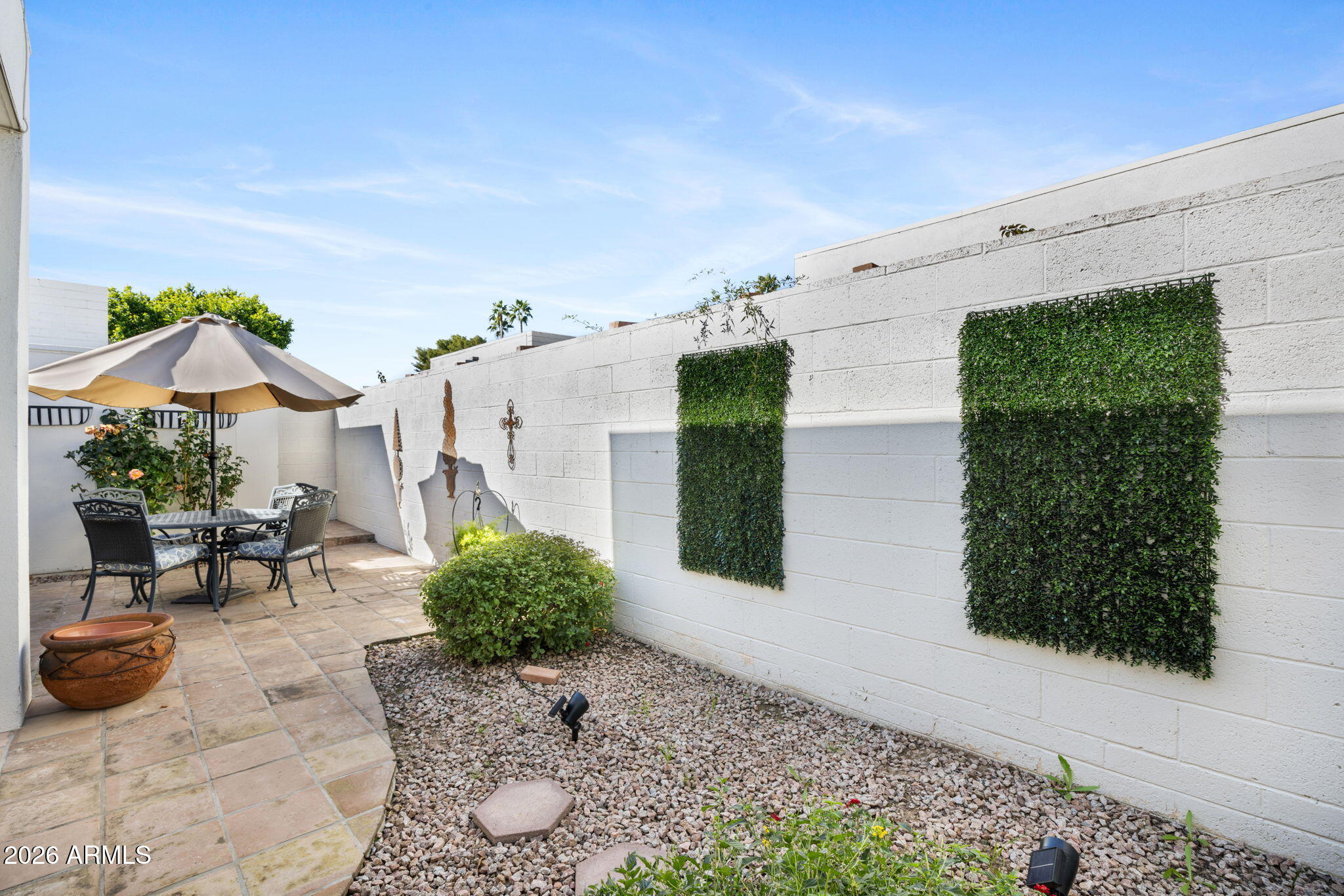 8760 E VIA DE SERENO