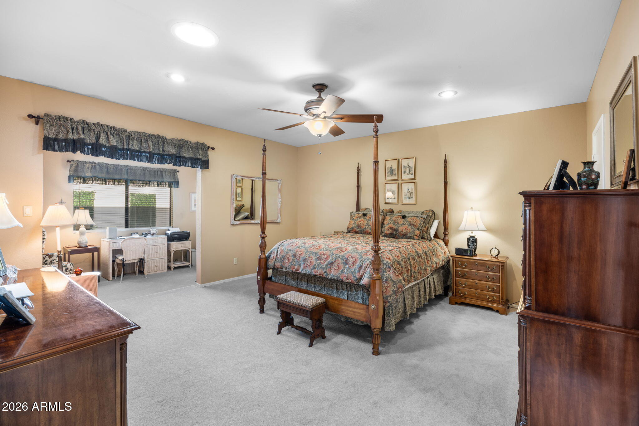 8760 E VIA DE SERENO