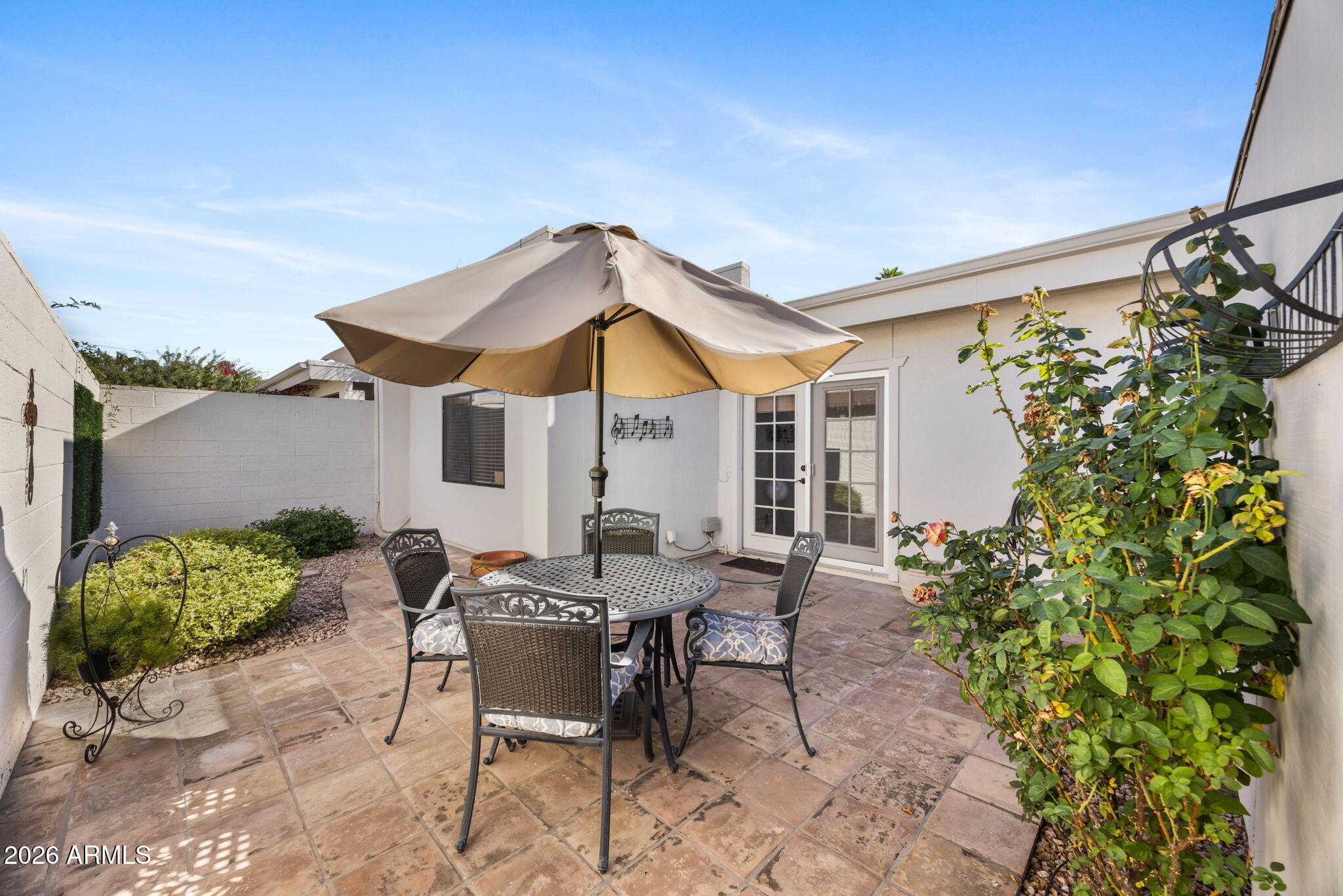 8760 E VIA DE SERENO