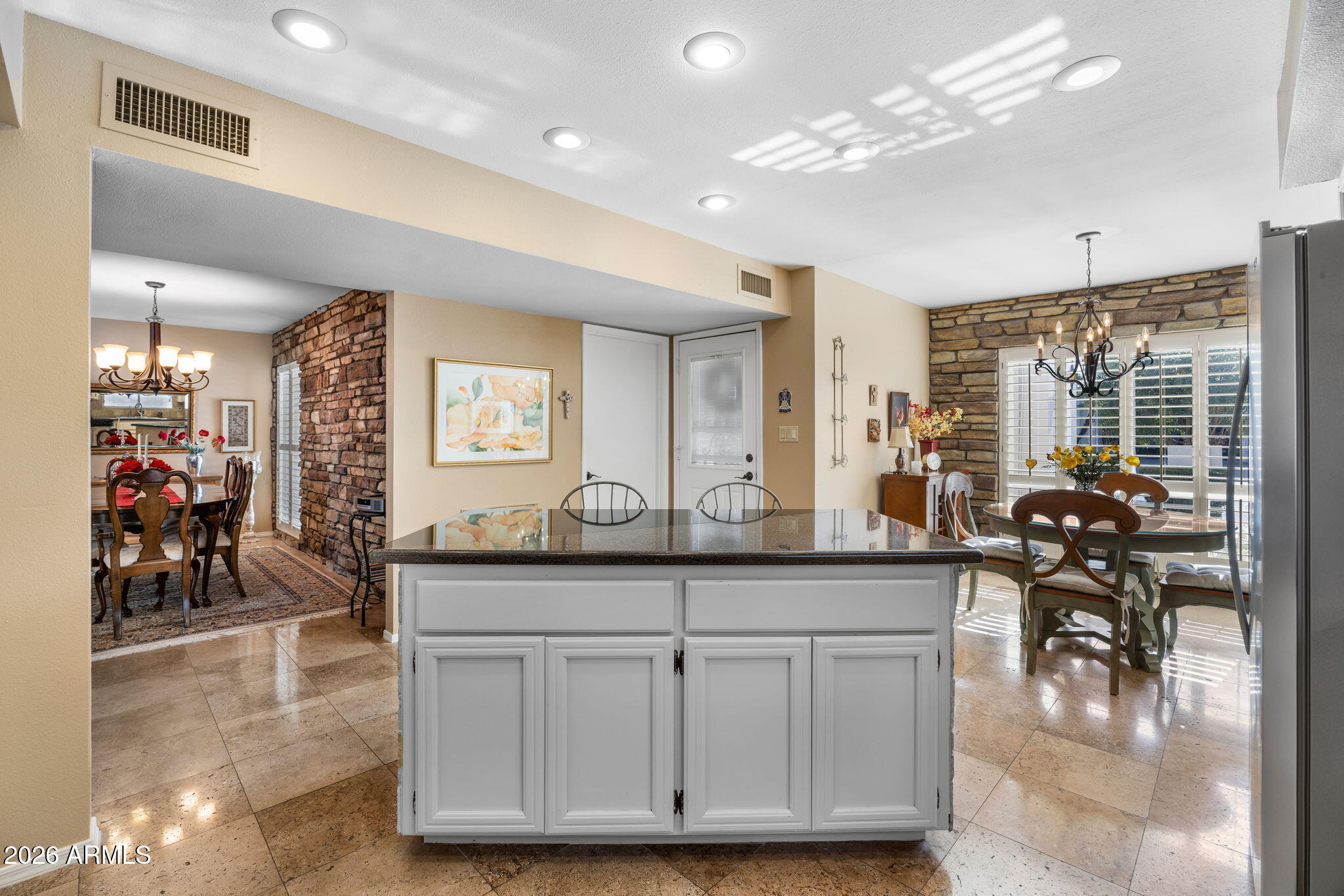 8760 E VIA DE SERENO