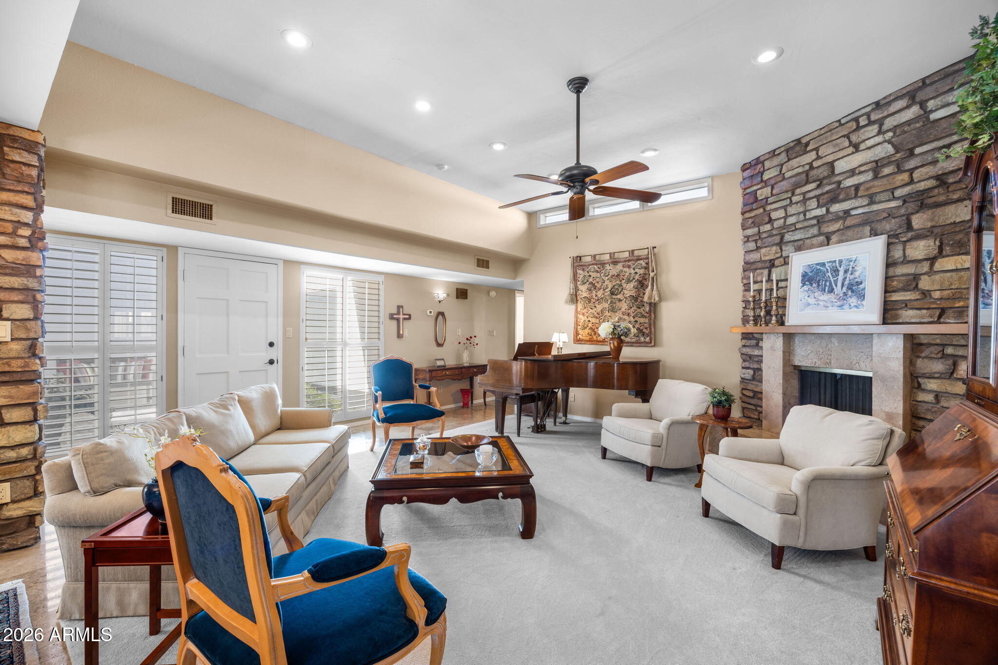 8760 E VIA DE SERENO