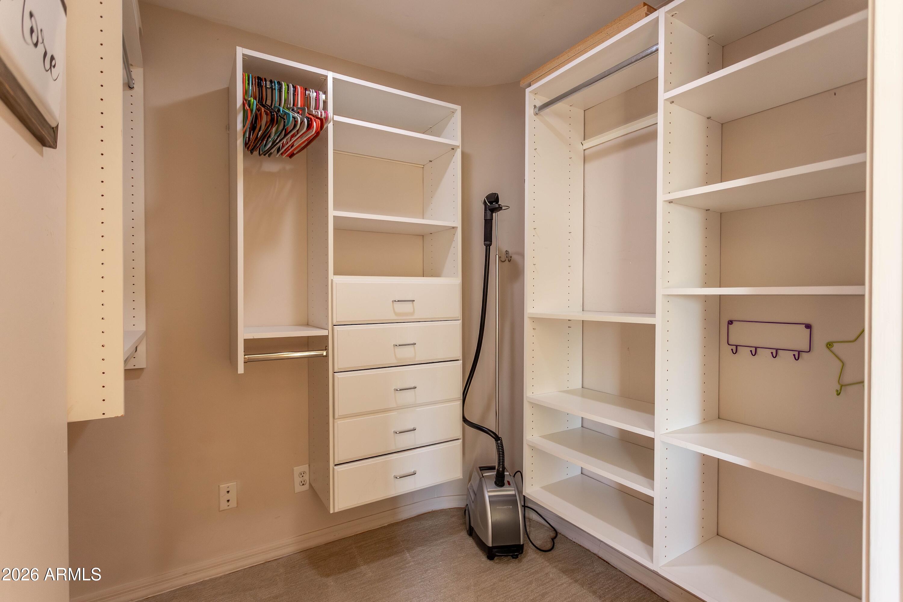 4727 E RANCHO CALIENTE Drive