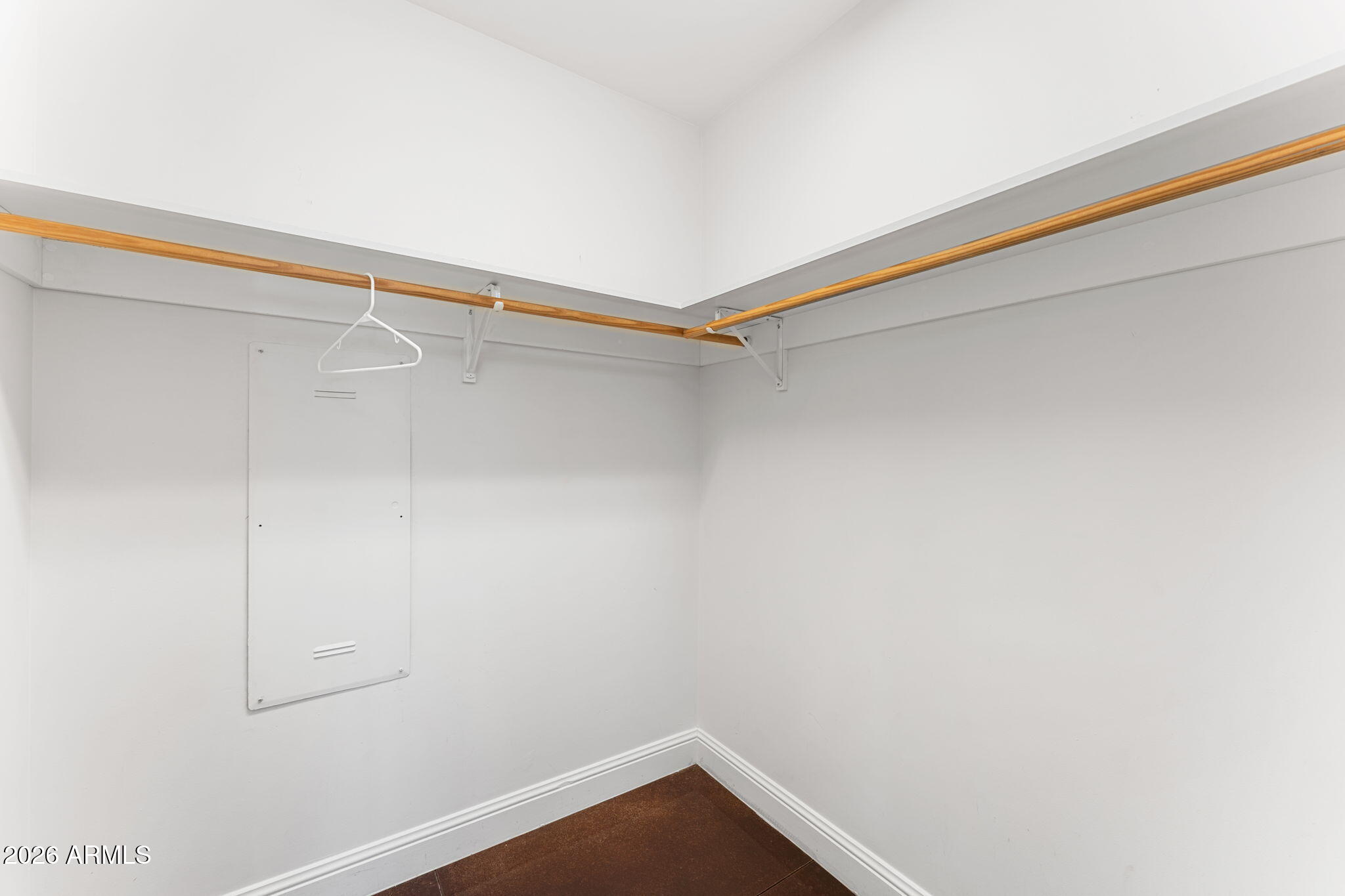 7039 E MAIN Street A206