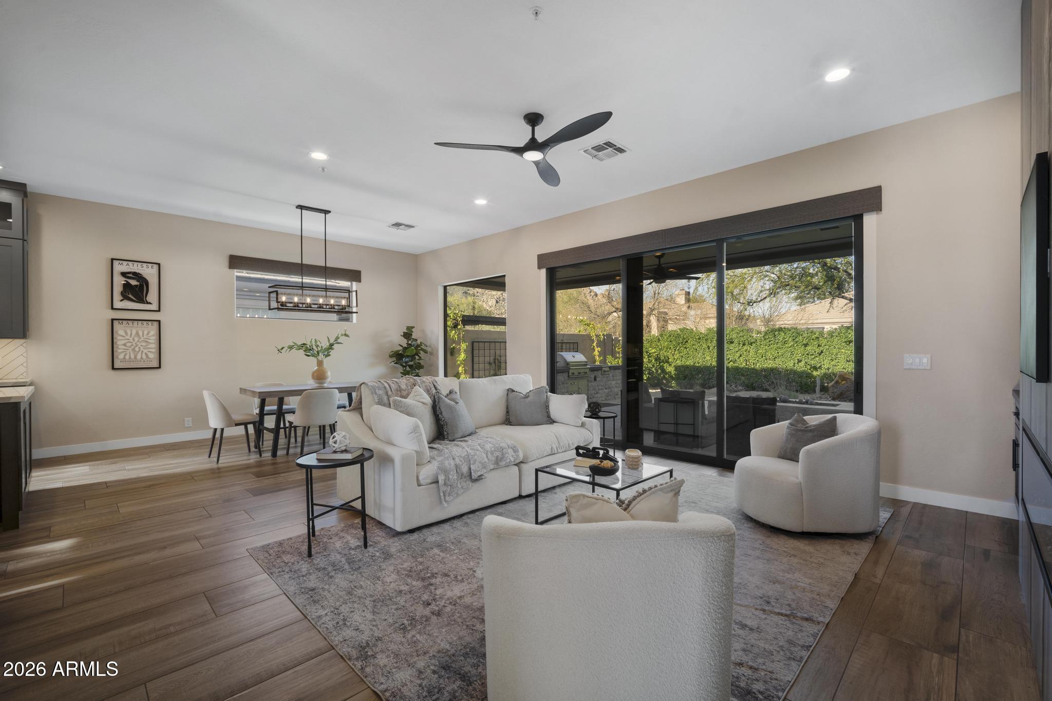 6746 E AMBER SUN Drive