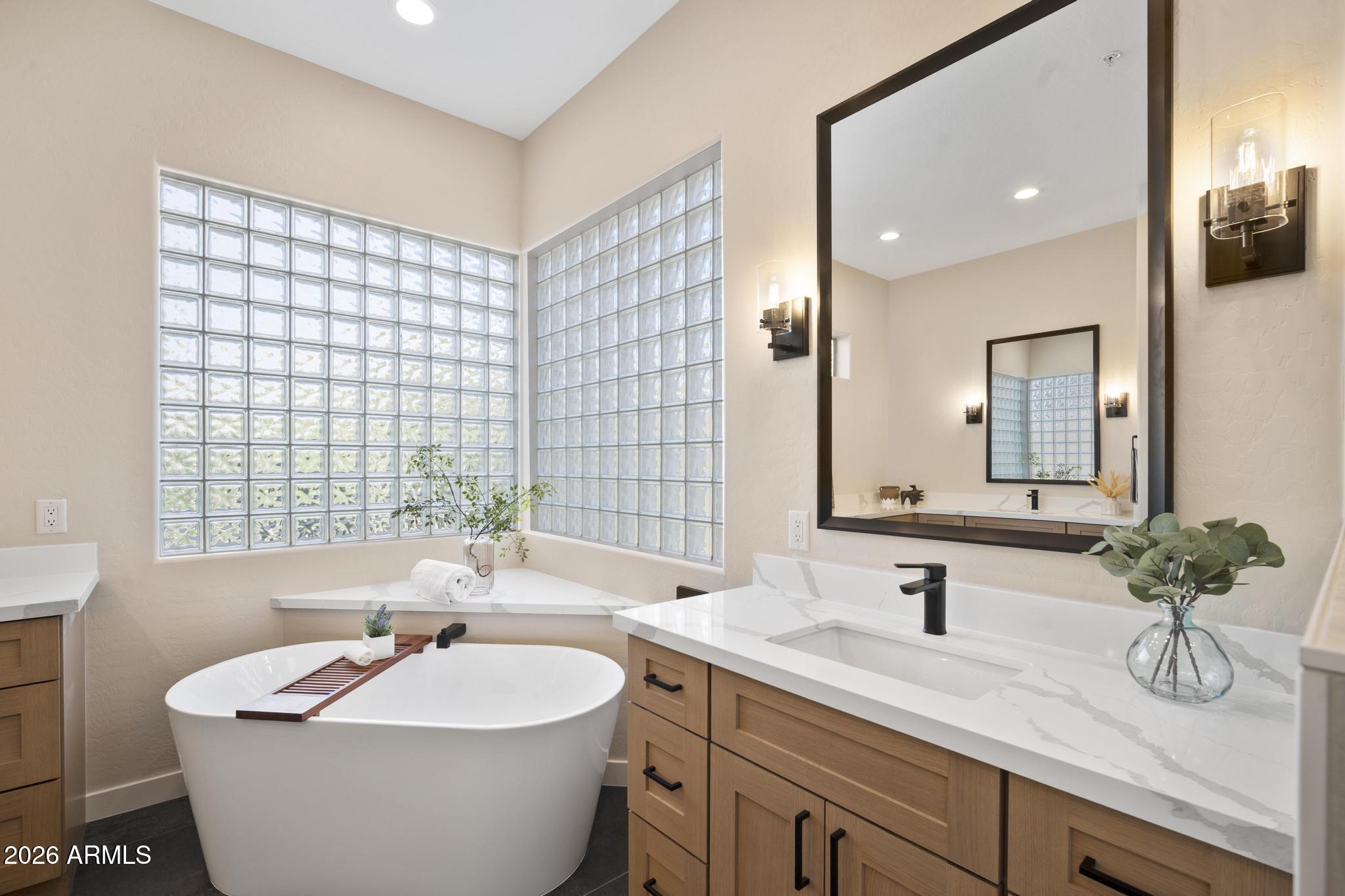 6746 E AMBER SUN Drive