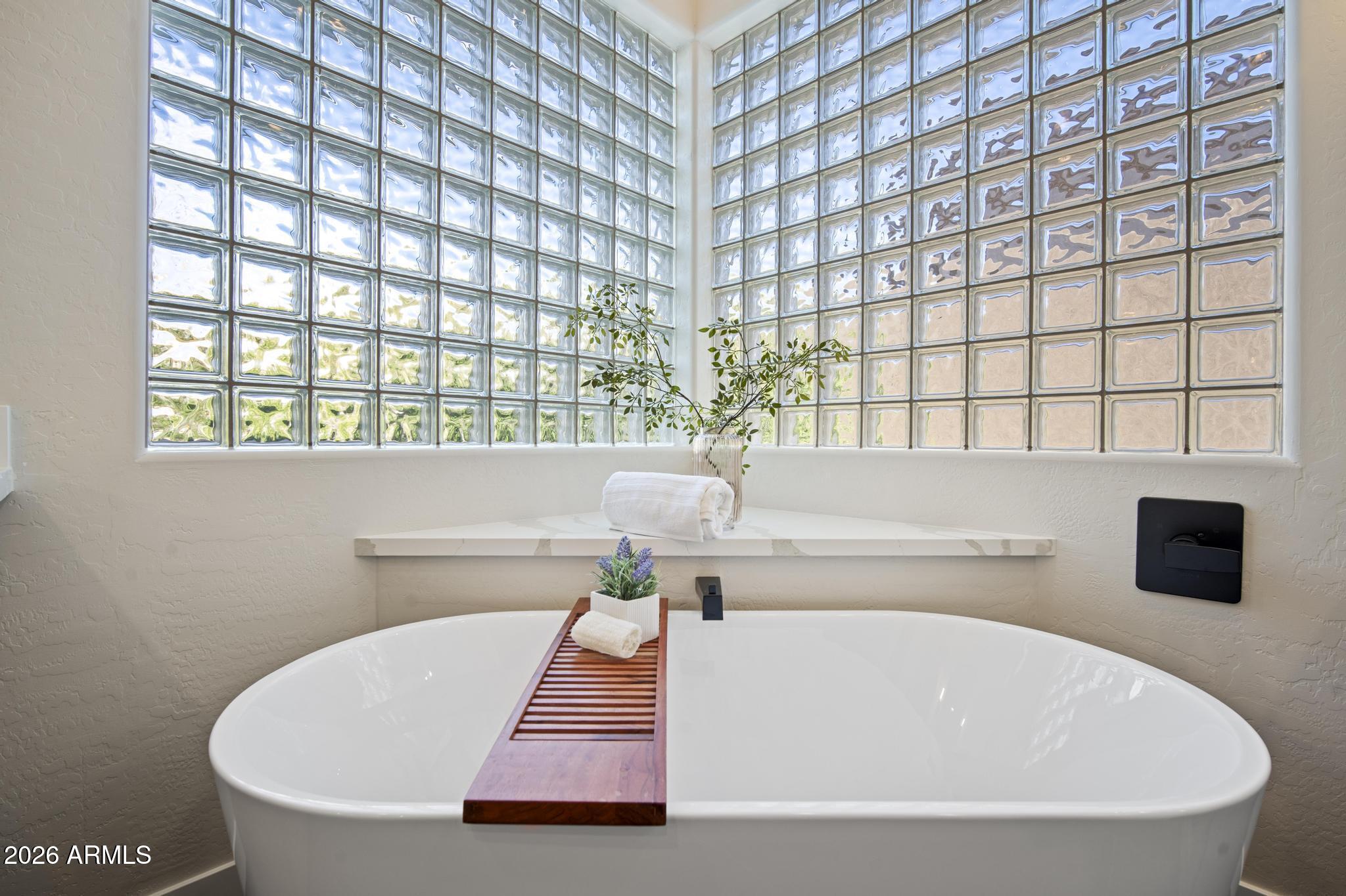 6746 E AMBER SUN Drive