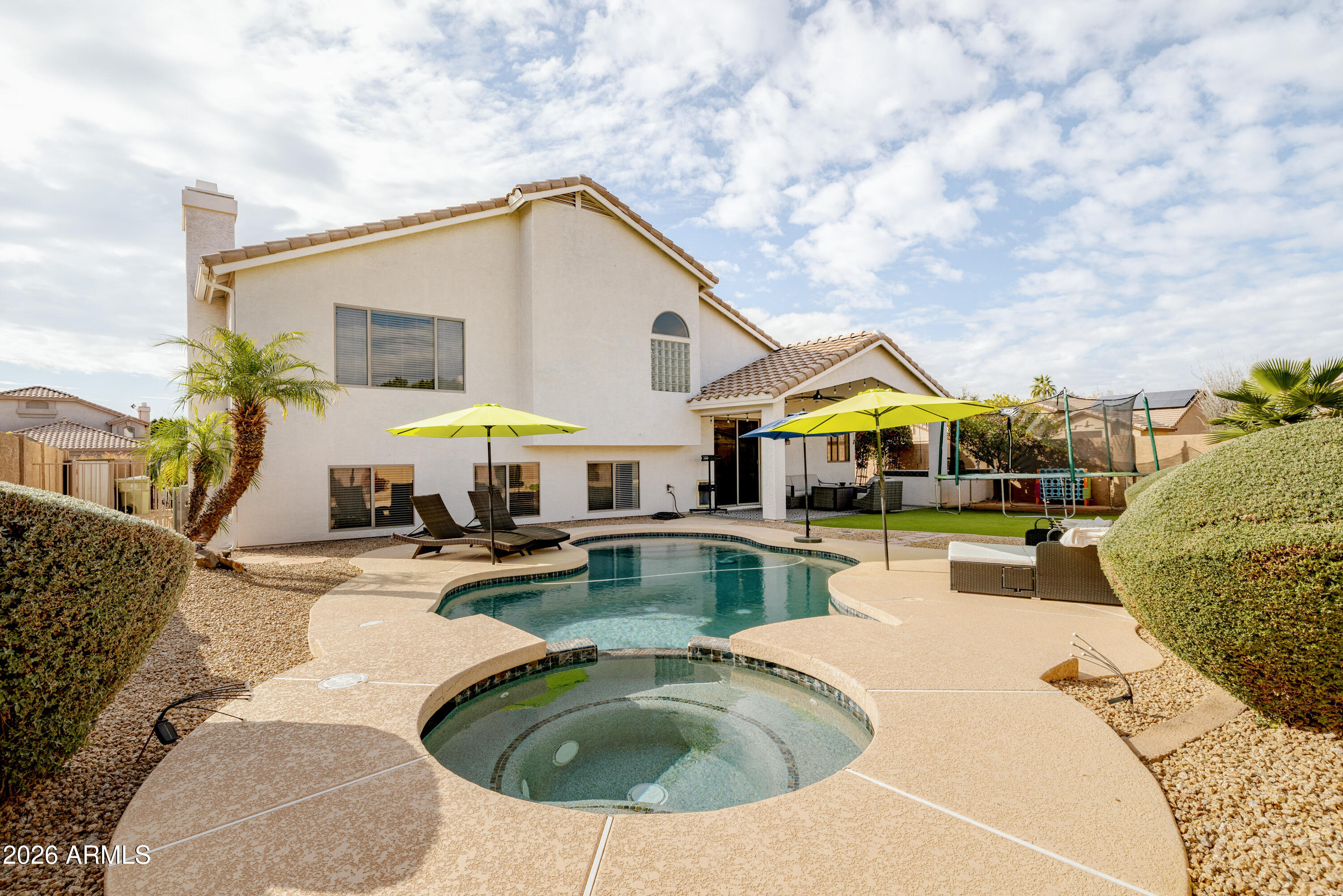 7042 W MORNING DOVE Drive