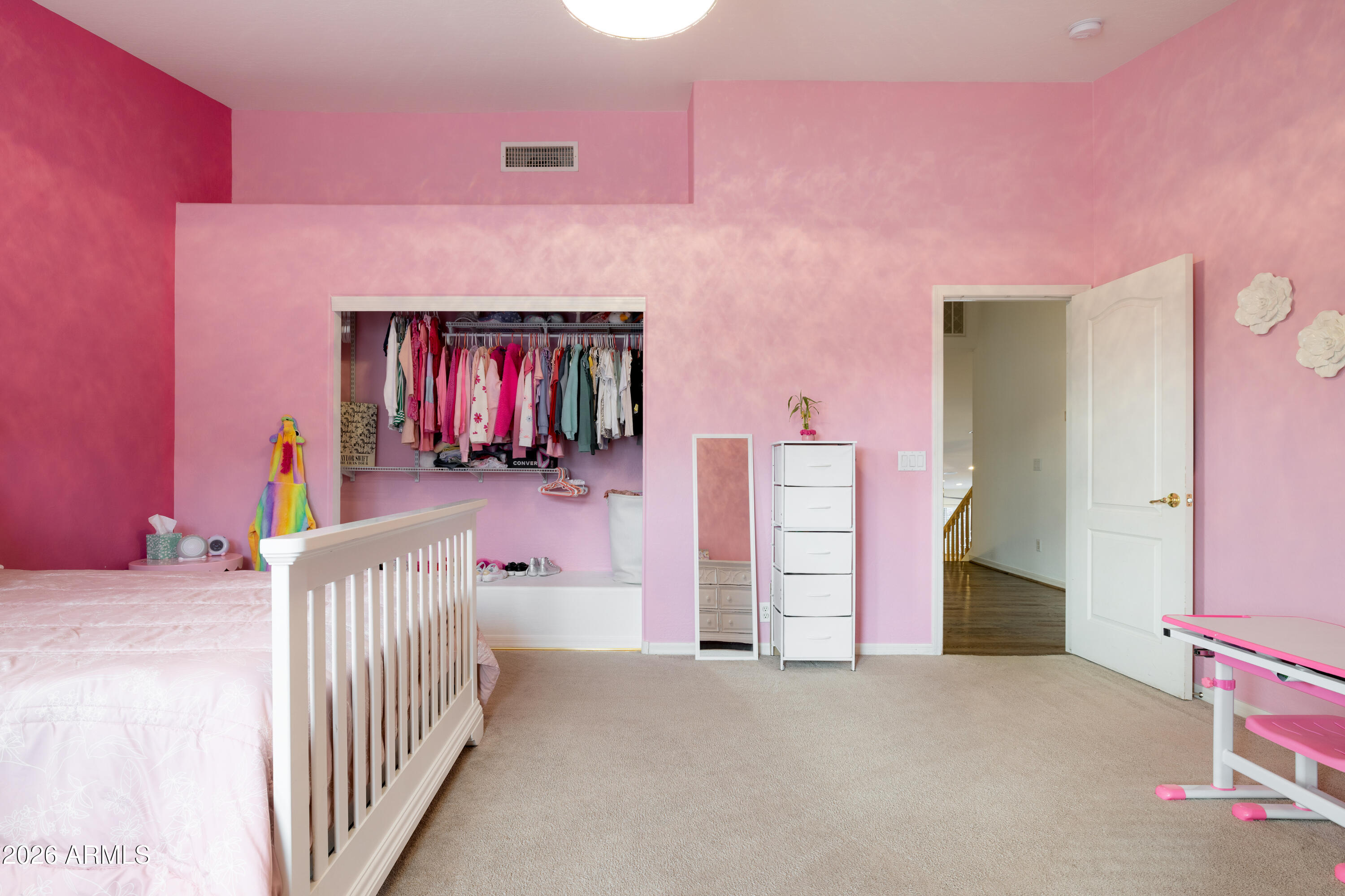 7042 W MORNING DOVE Drive