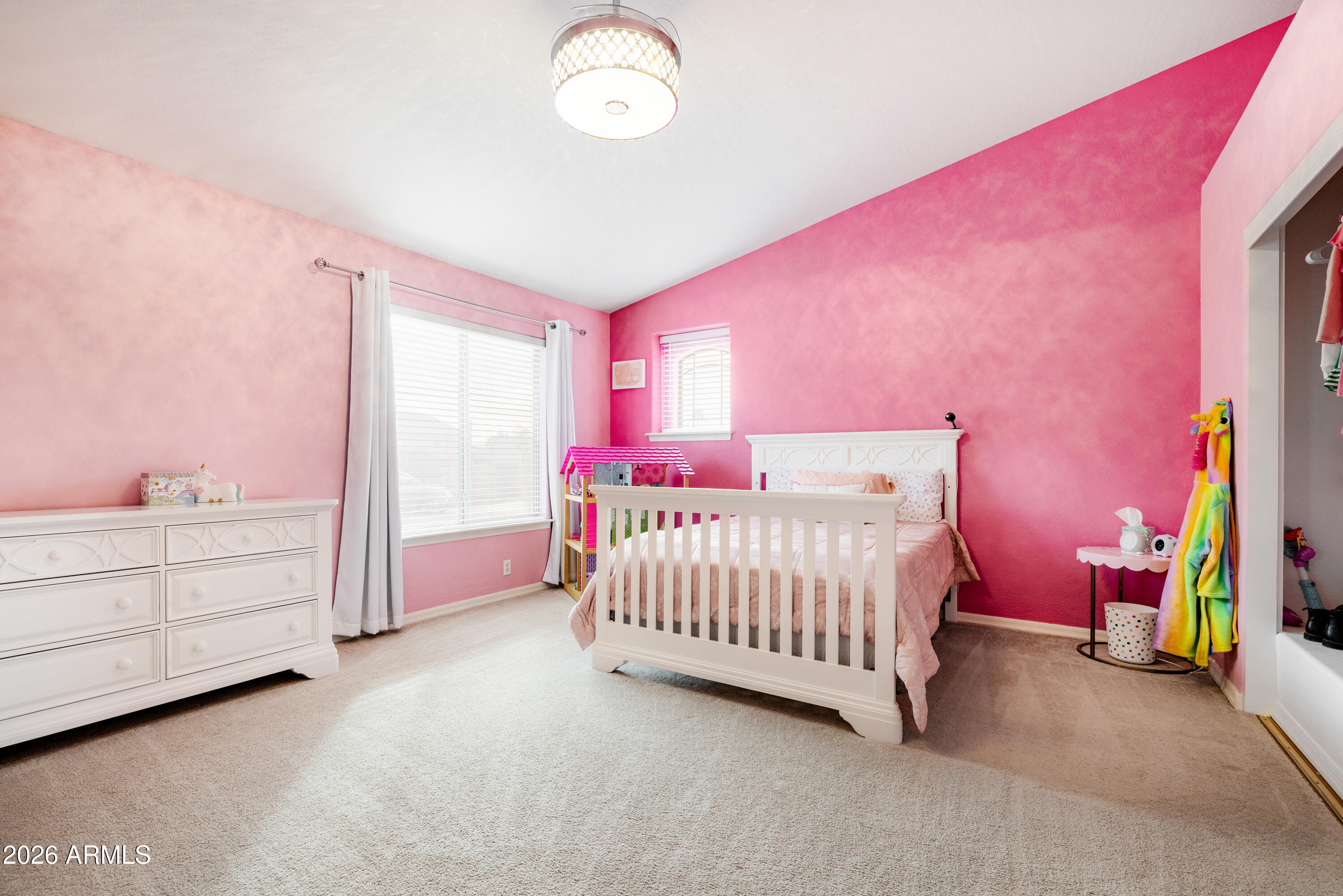 7042 W MORNING DOVE Drive