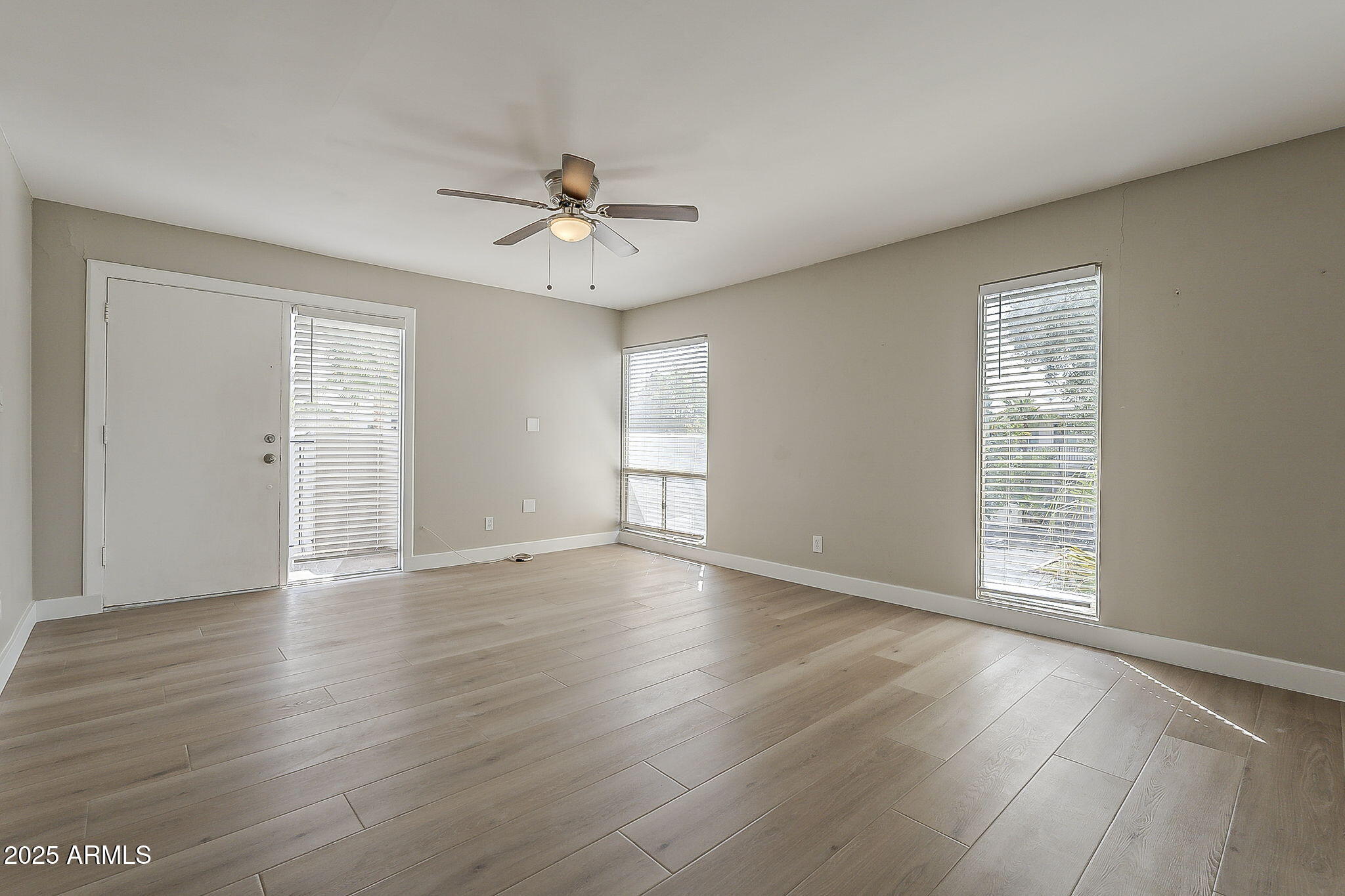 4114 E Calle Redonda 54