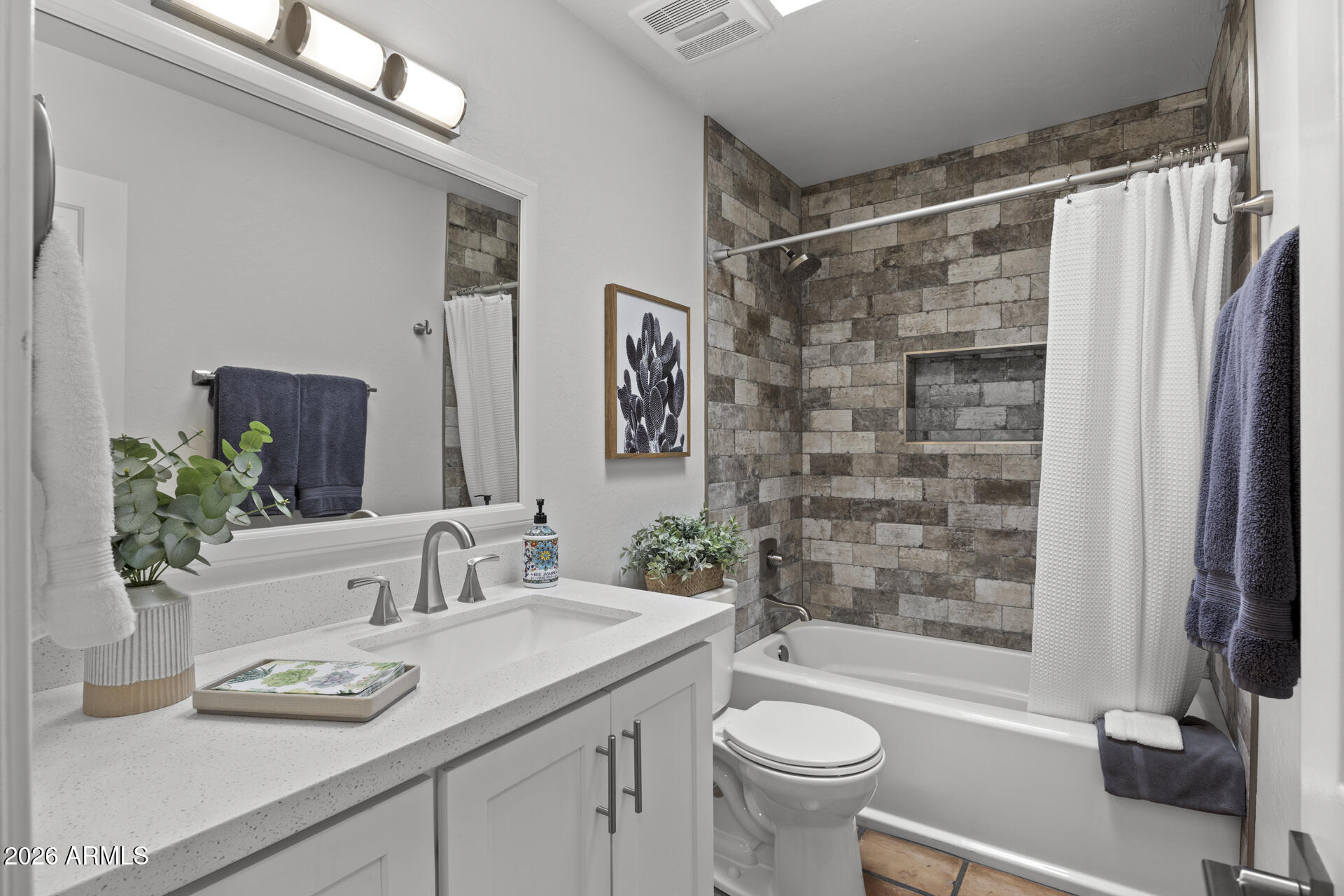 6159 E INDIAN SCHOOL Road 108