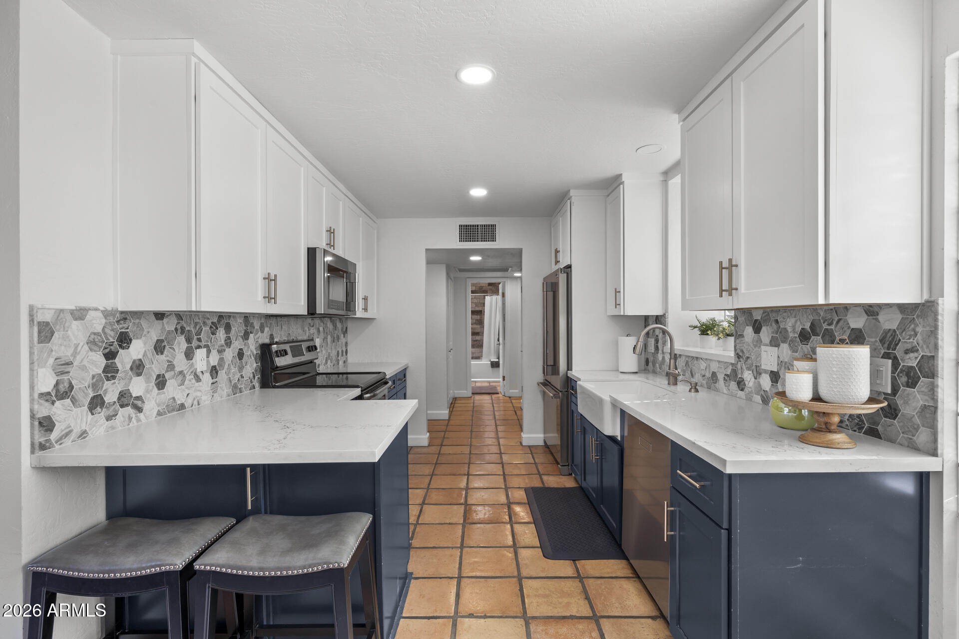 6159 E INDIAN SCHOOL Road 108