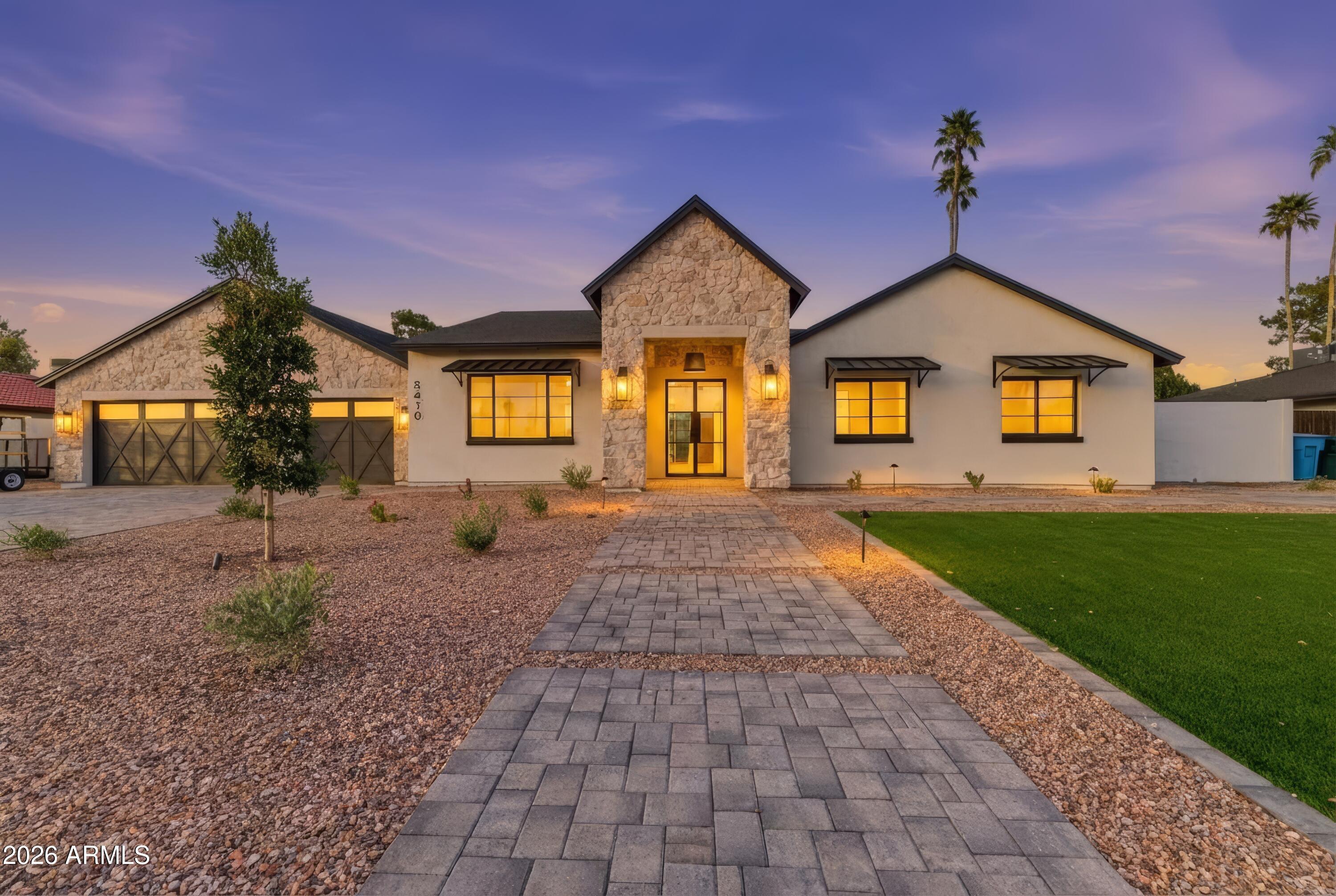 5410 E DAHLIA Drive