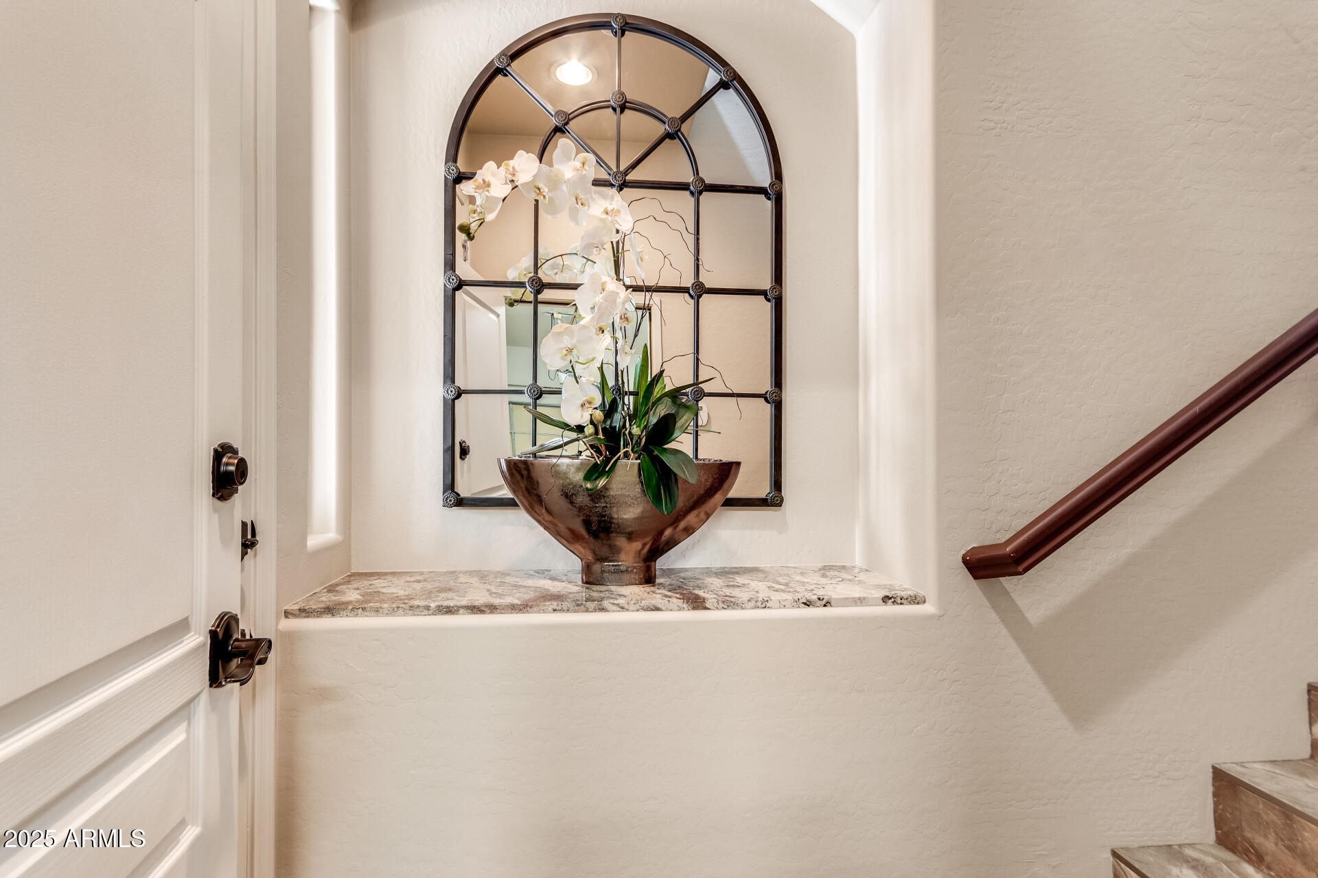 19475 N GRAYHAWK Drive 2121