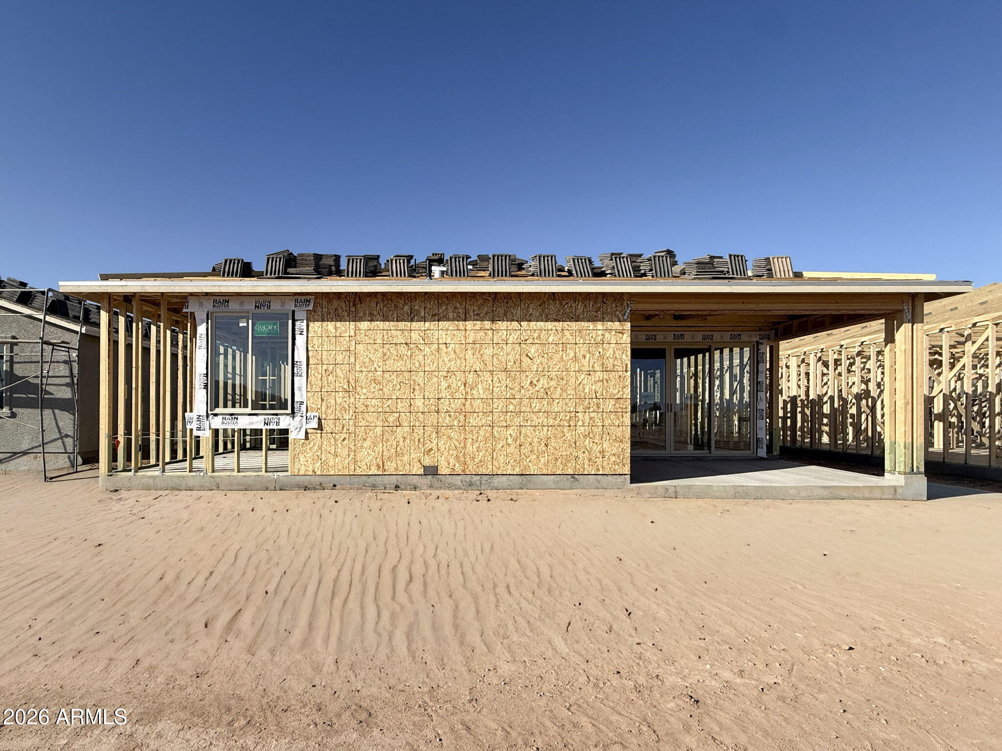 9525 W TAMARISK Avenue