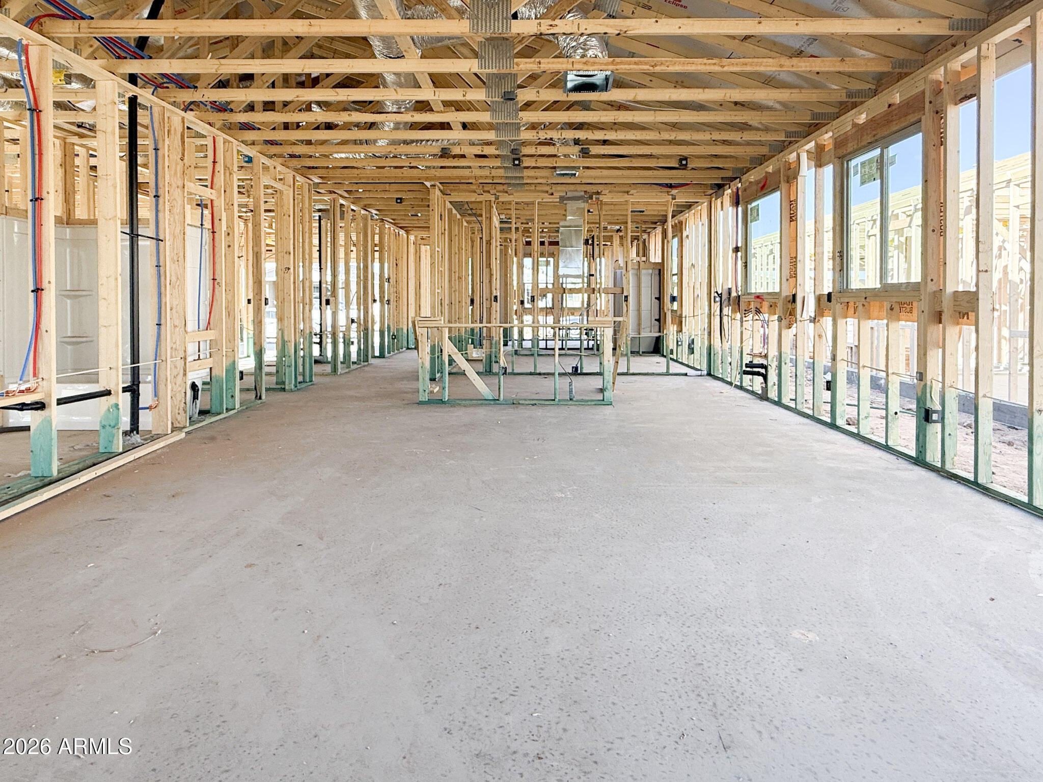 9525 W TAMARISK Avenue