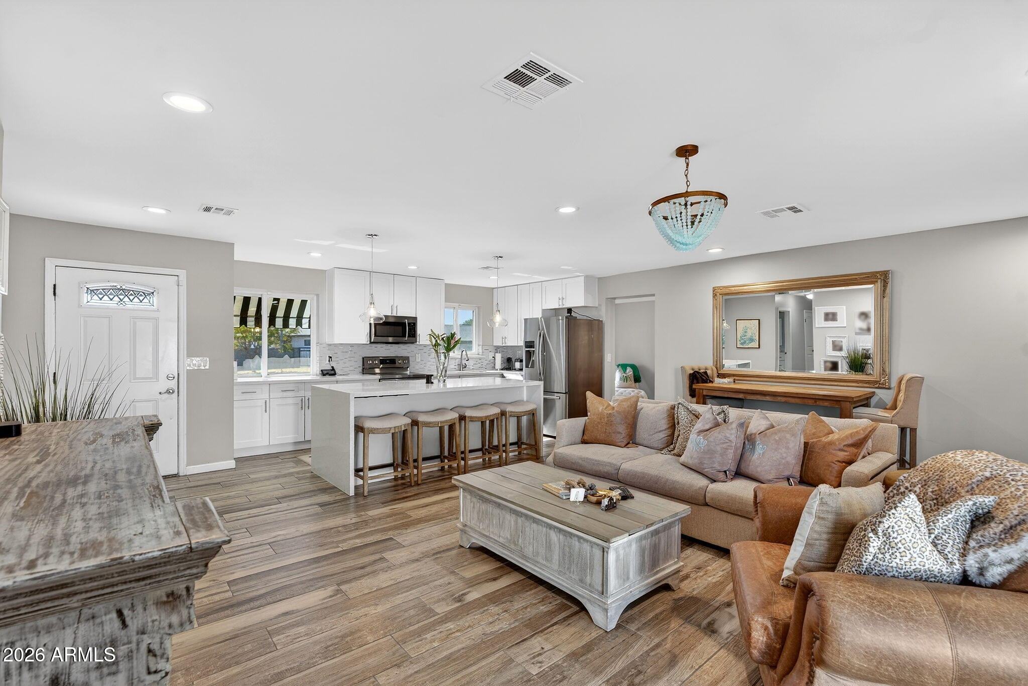 1314 E PALO VERDE Drive