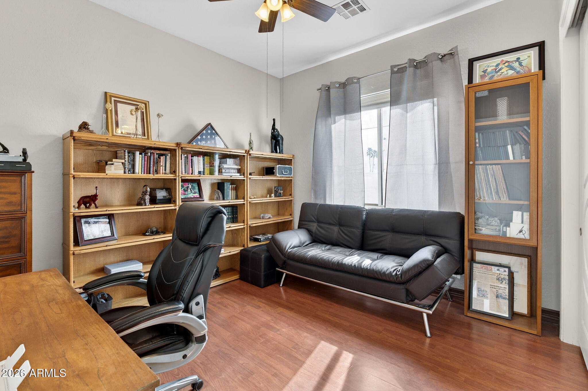 1343 E LUPINE Avenue