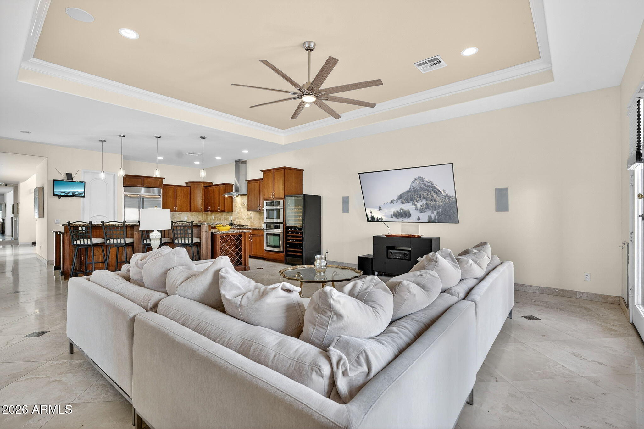 1343 E LUPINE Avenue