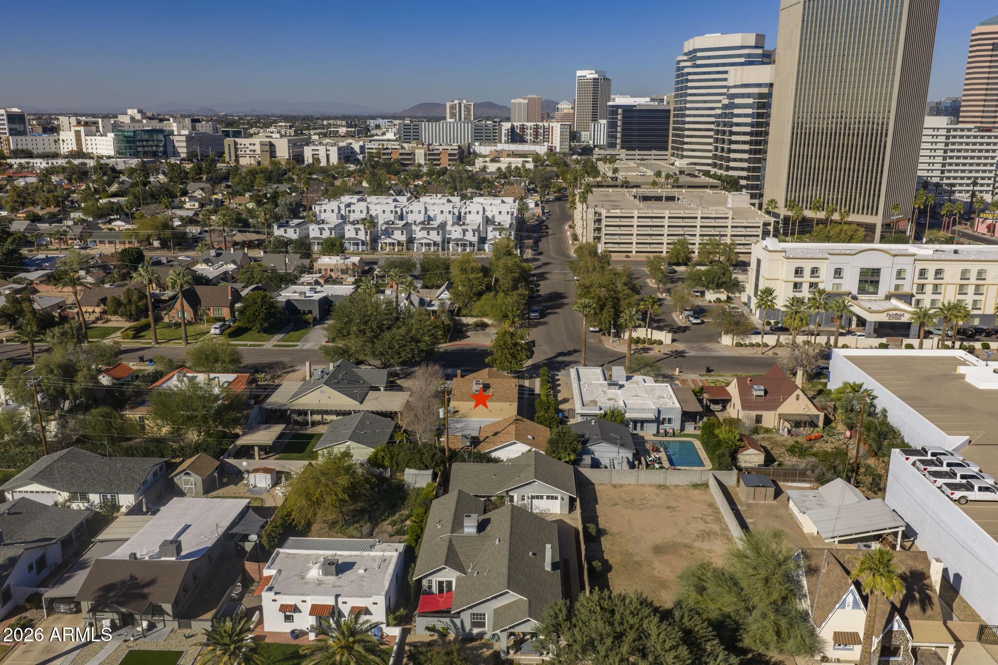 29 W WILSHIRE Drive