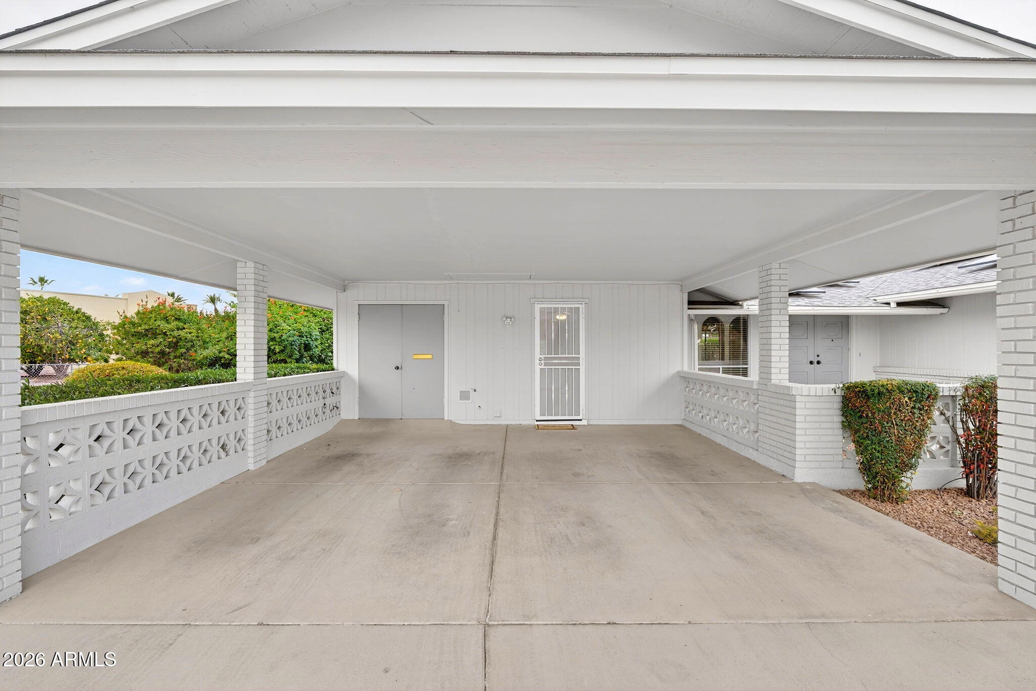 10850 W DEANNE Drive