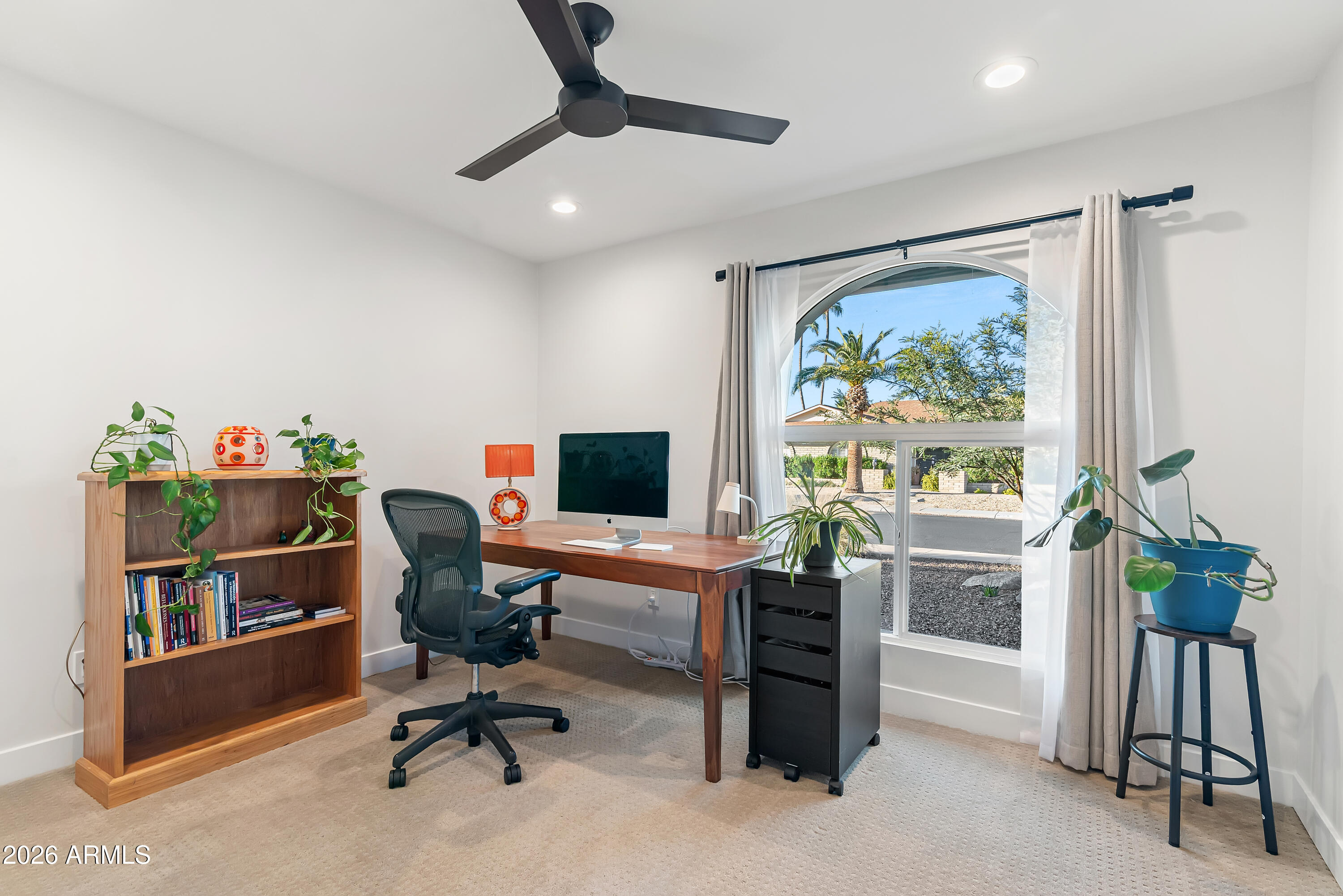 8571 E VIA DE ENCANTO