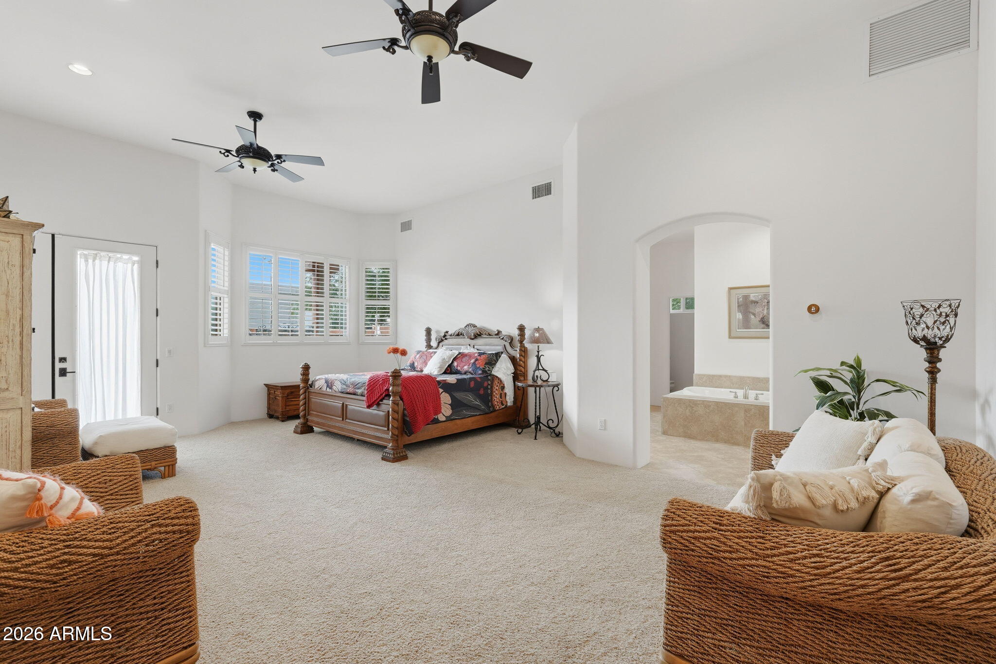 9435 E HOBART Circle