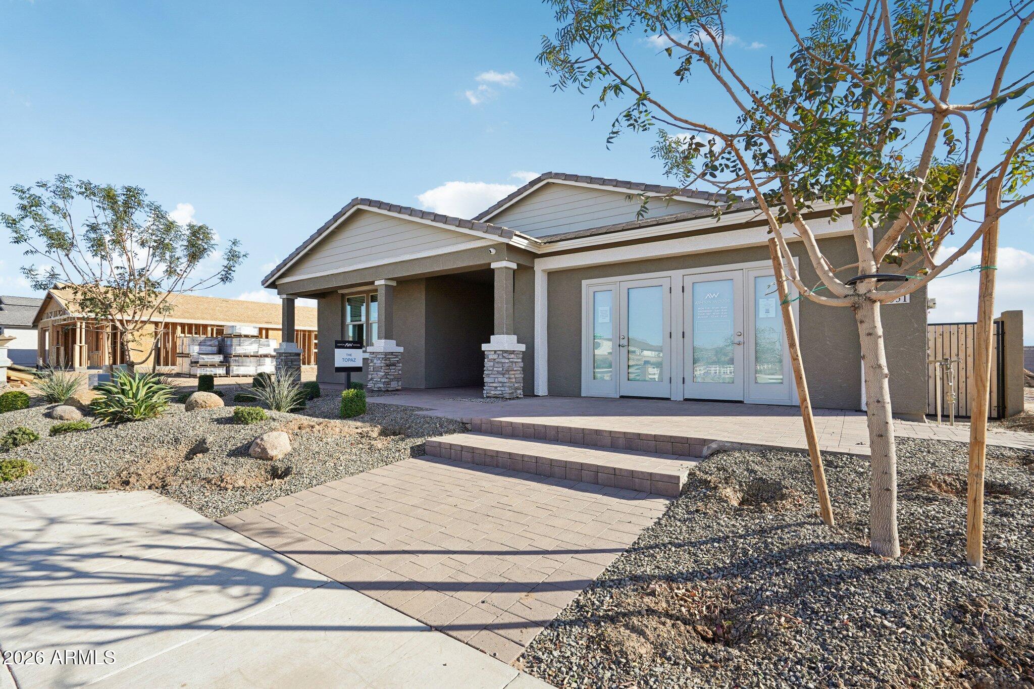 2551 E HOMESTEADER Road
