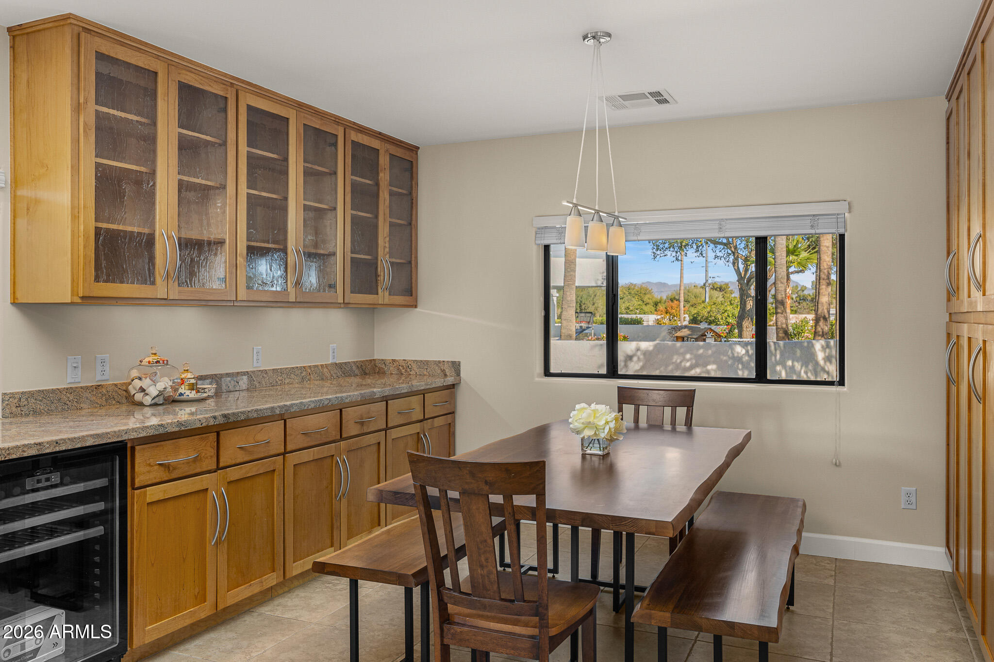 4634 E Mountain View Road