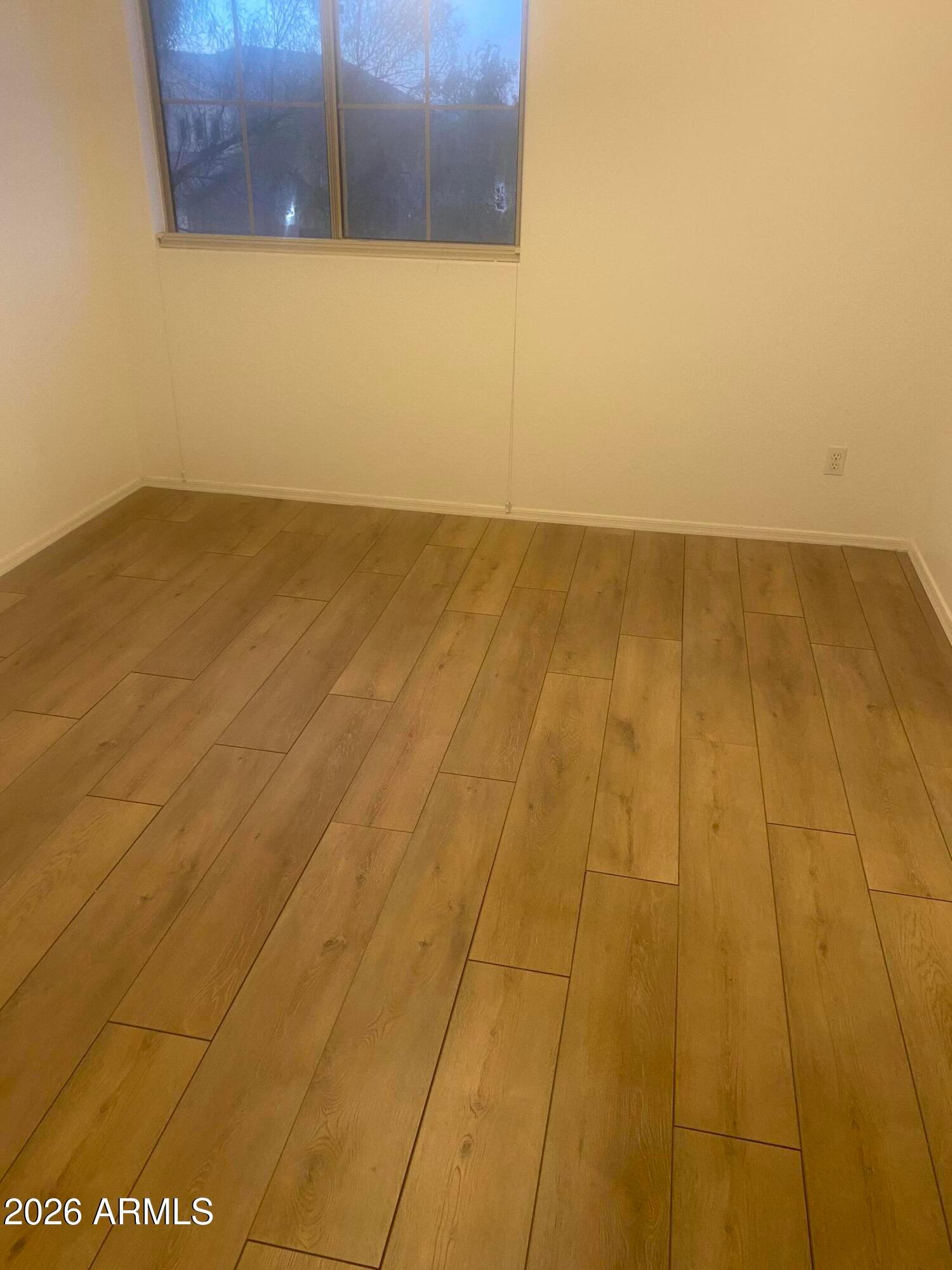 4439 E RED RANGE Way