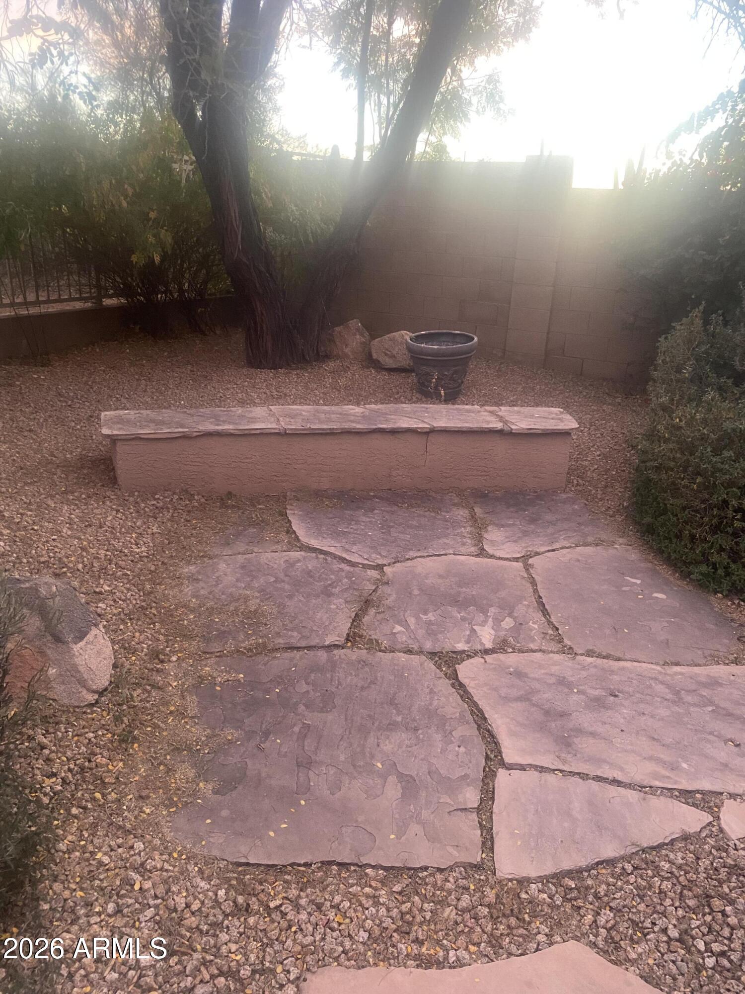 4439 E RED RANGE Way