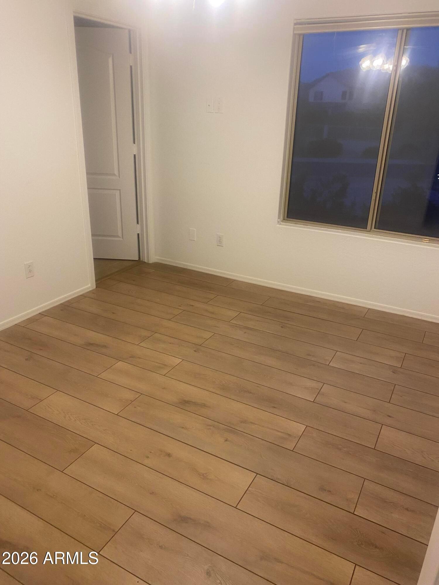 4439 E RED RANGE Way