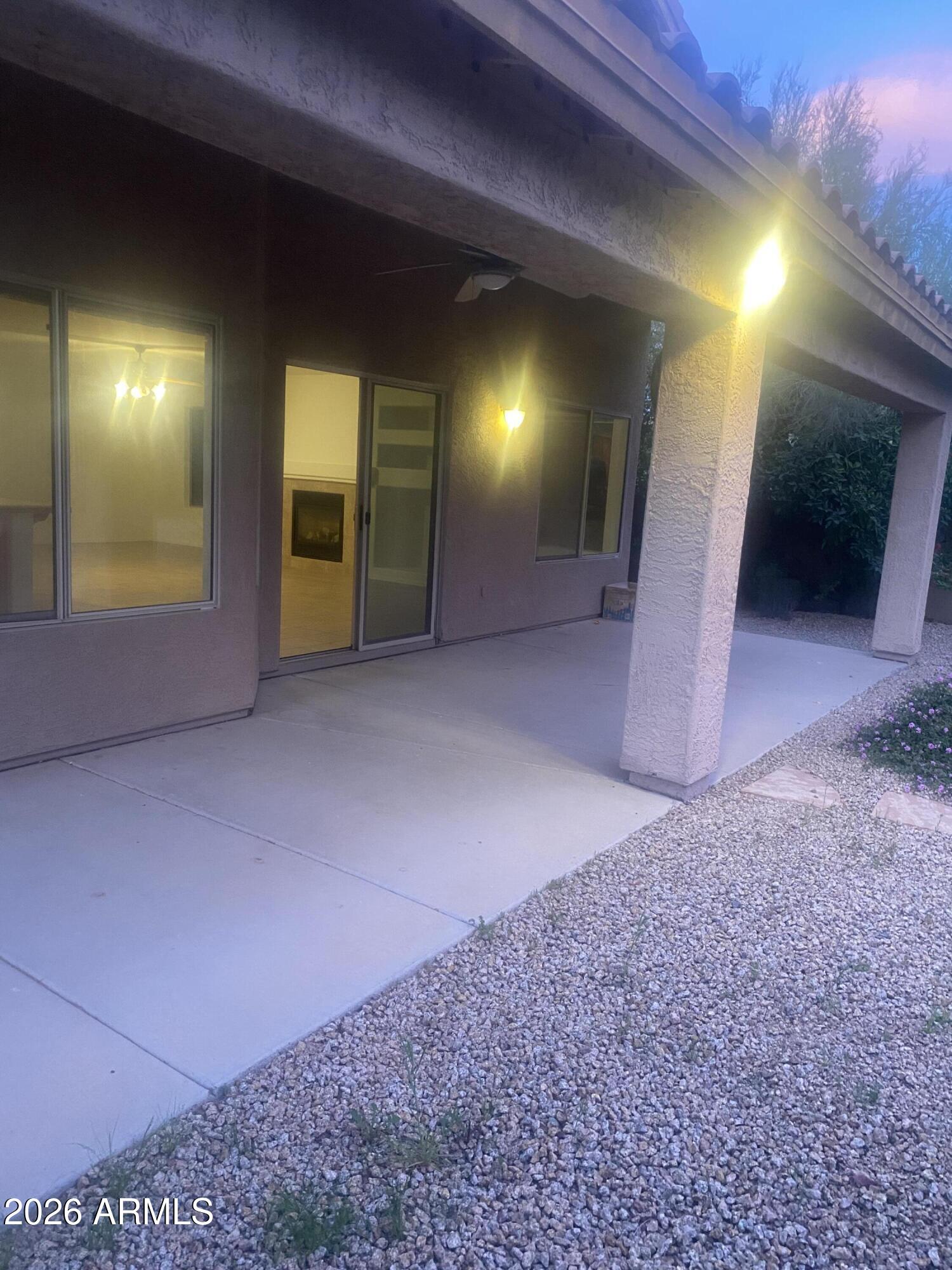 4439 E RED RANGE Way