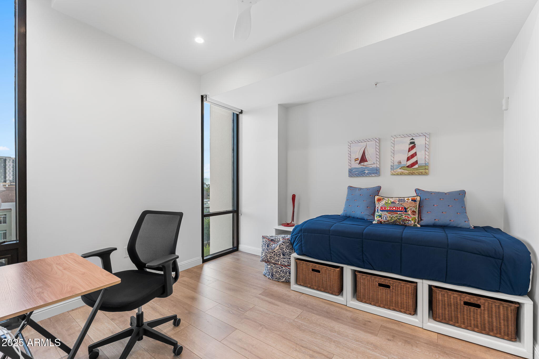 208 W PORTLAND Street 662